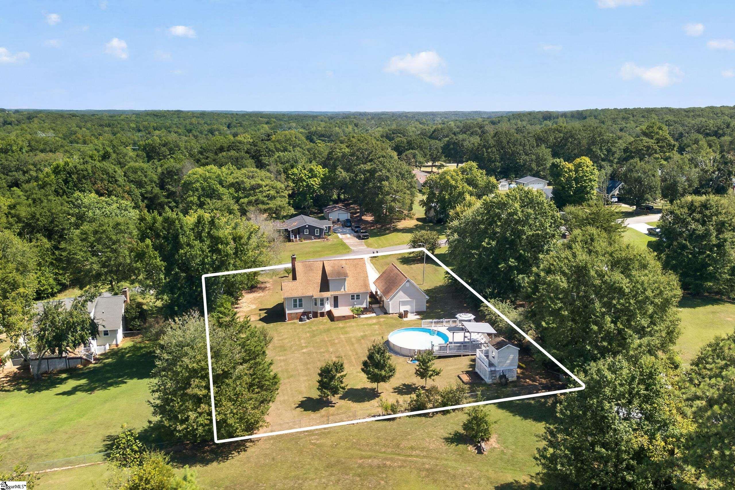 307 Country Glen Property Photo 47