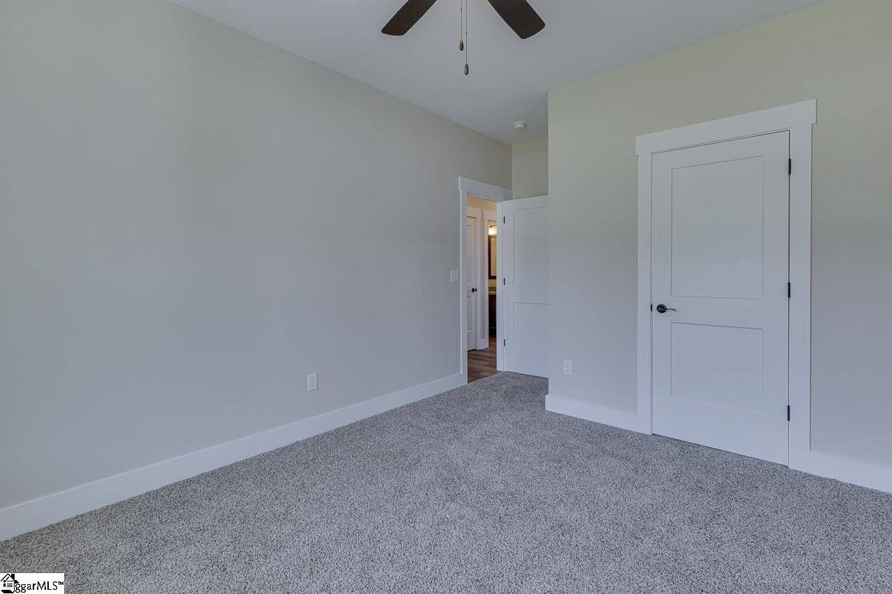 102 Powell Court Property Photo 21