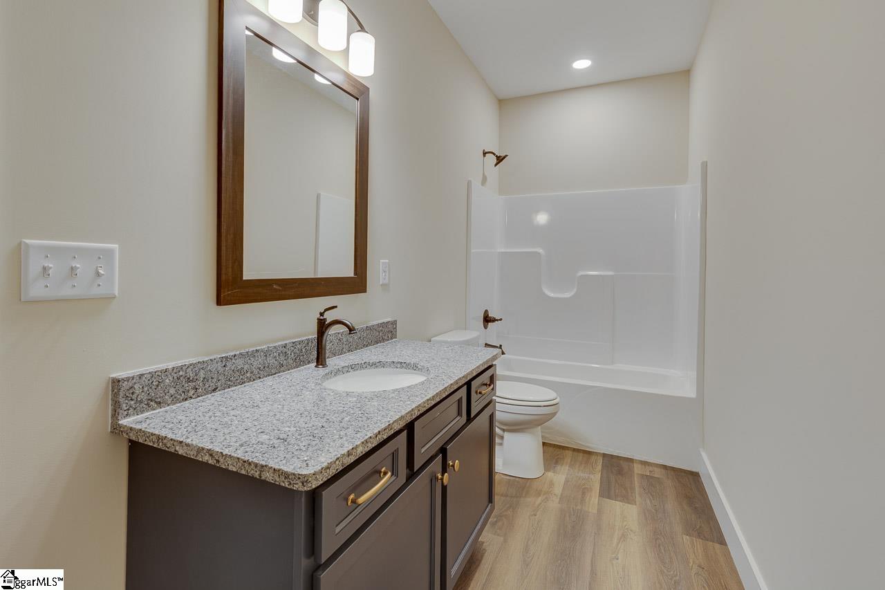 102 Powell Court Property Photo 45