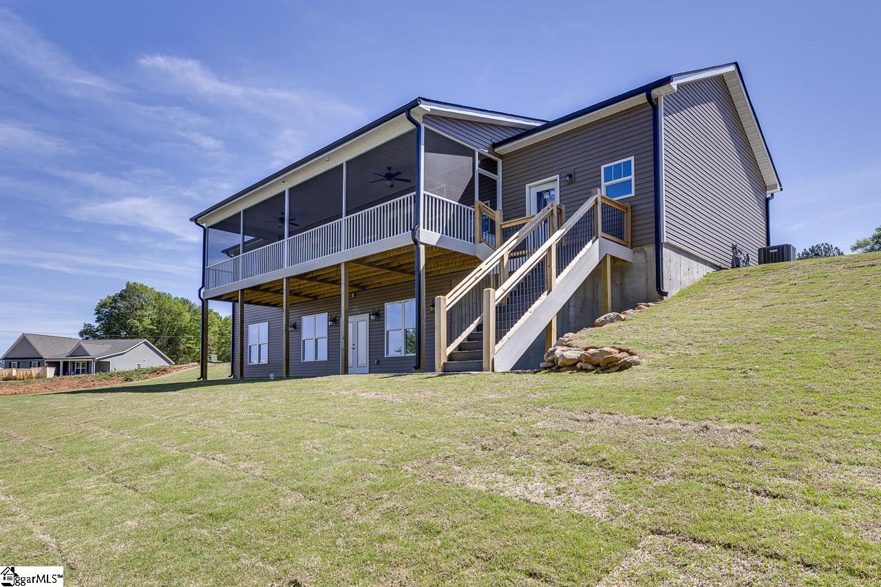 102 Powell Court Property Photo 48