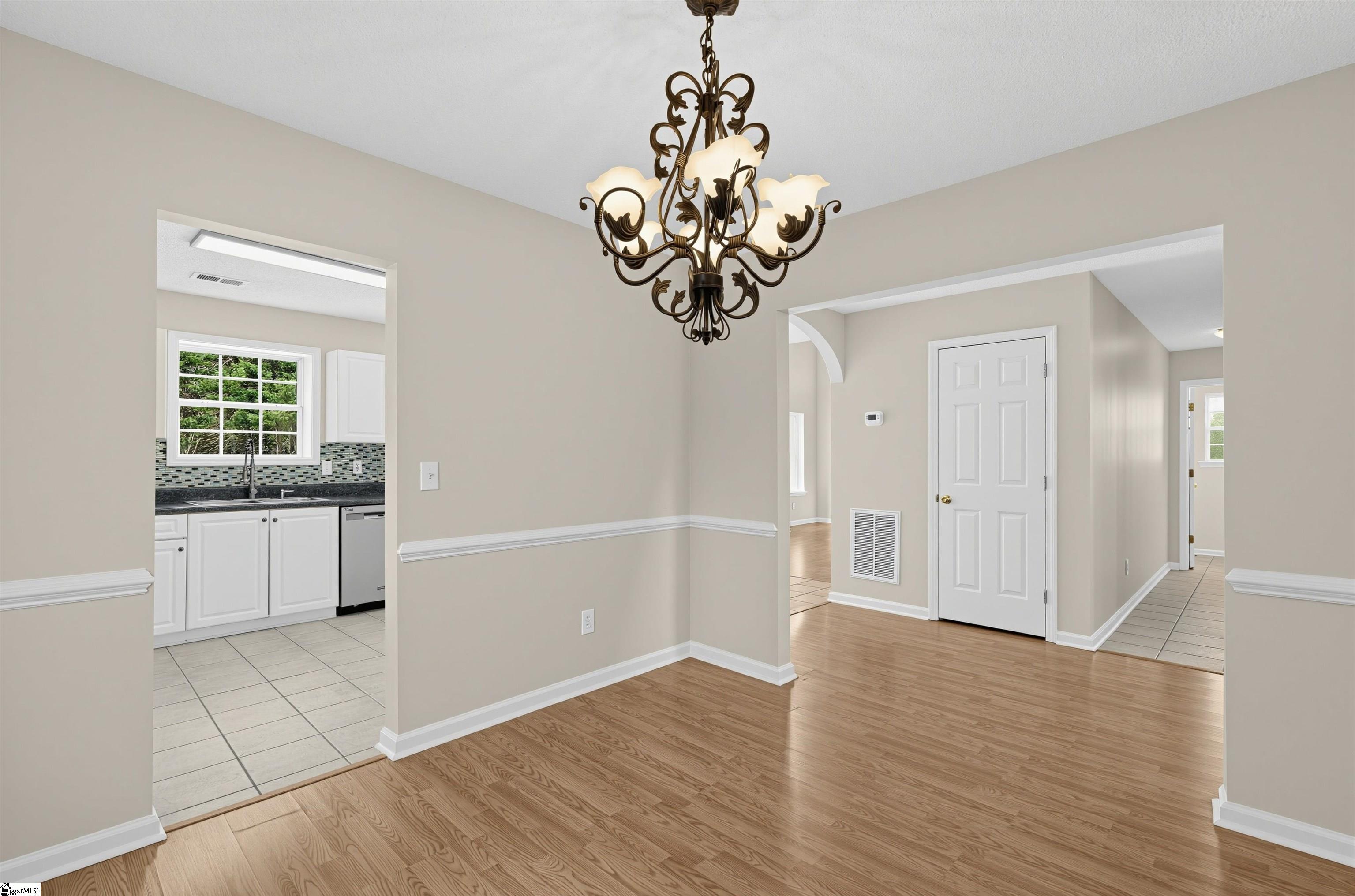 6 Stapleford Park Property Photo 3