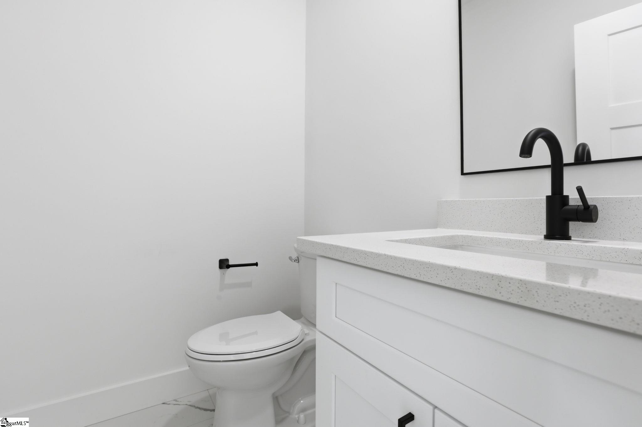 432 Ambiance Court Property Photo 6