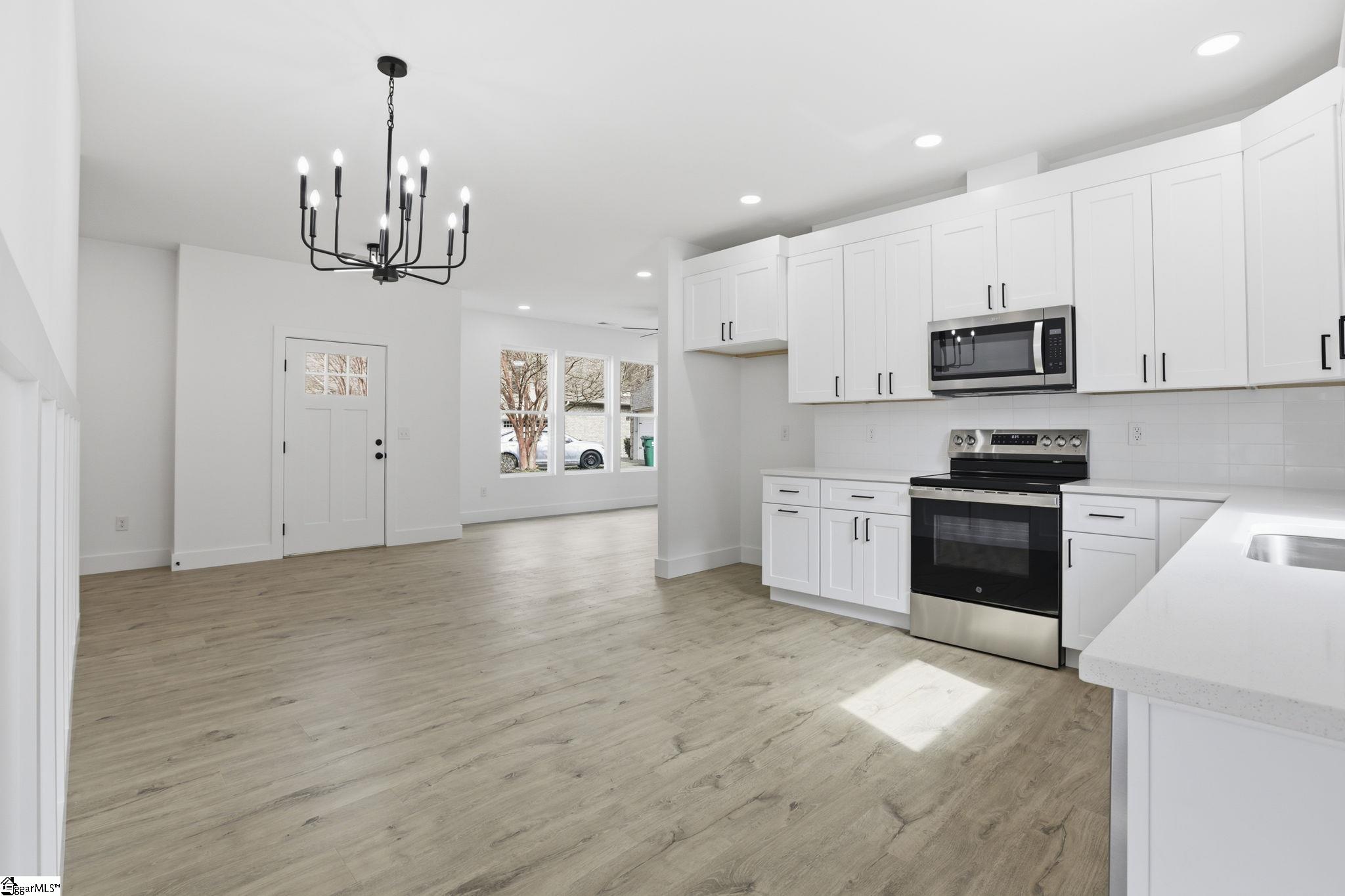 432 Ambiance Court Property Photo 10