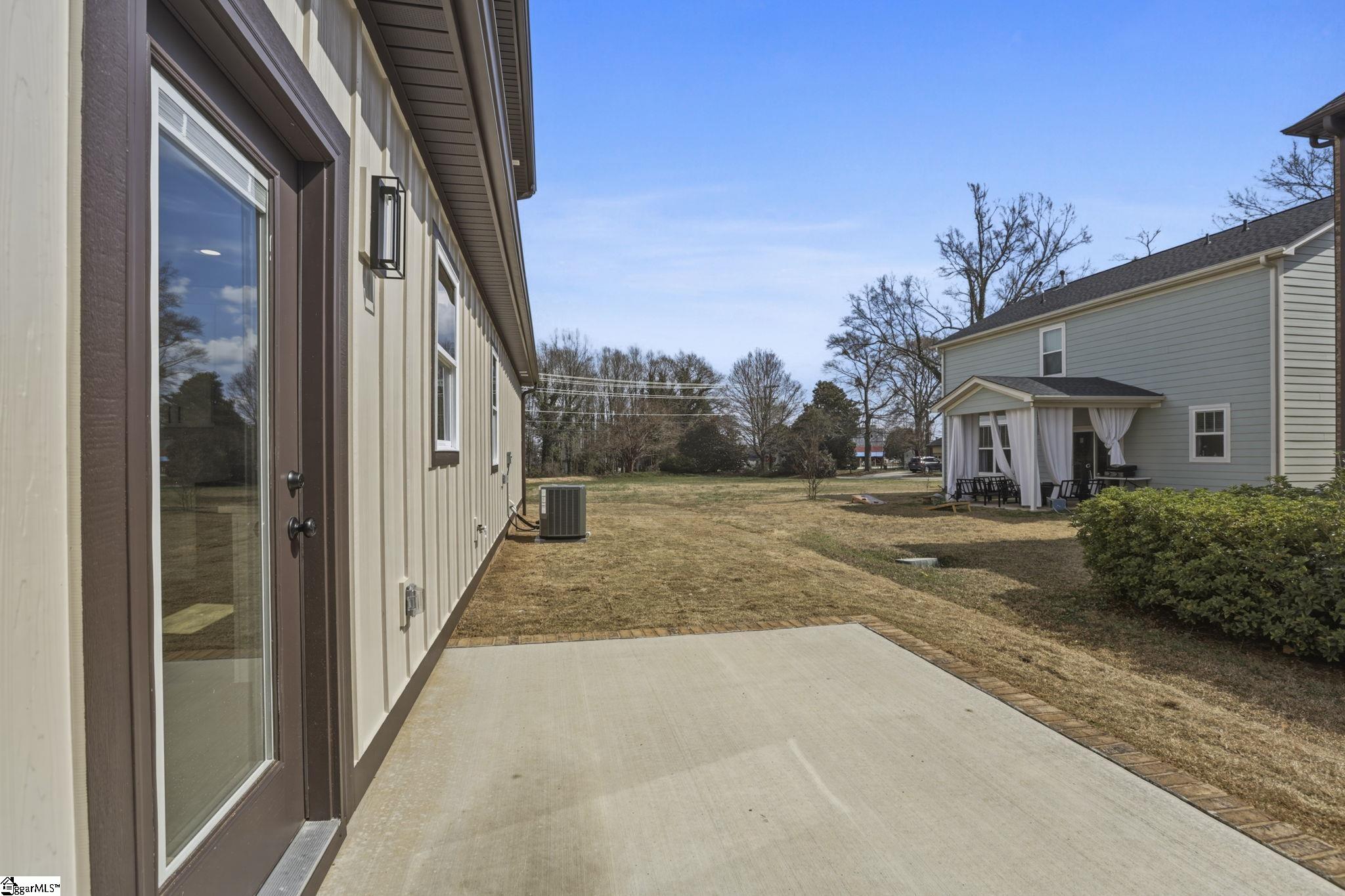 432 Ambiance Court Property Photo 25