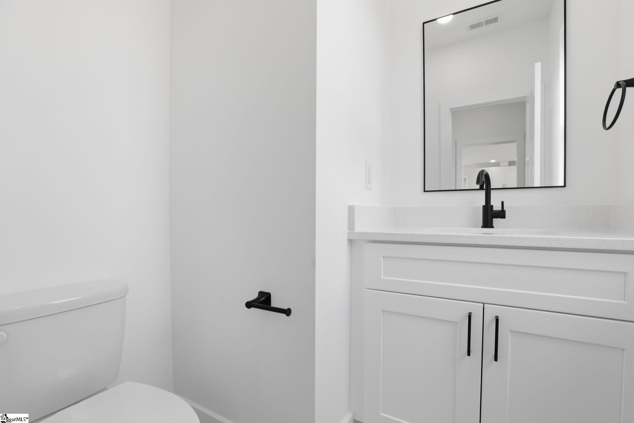 433 Ambiance Court Property Photo 9