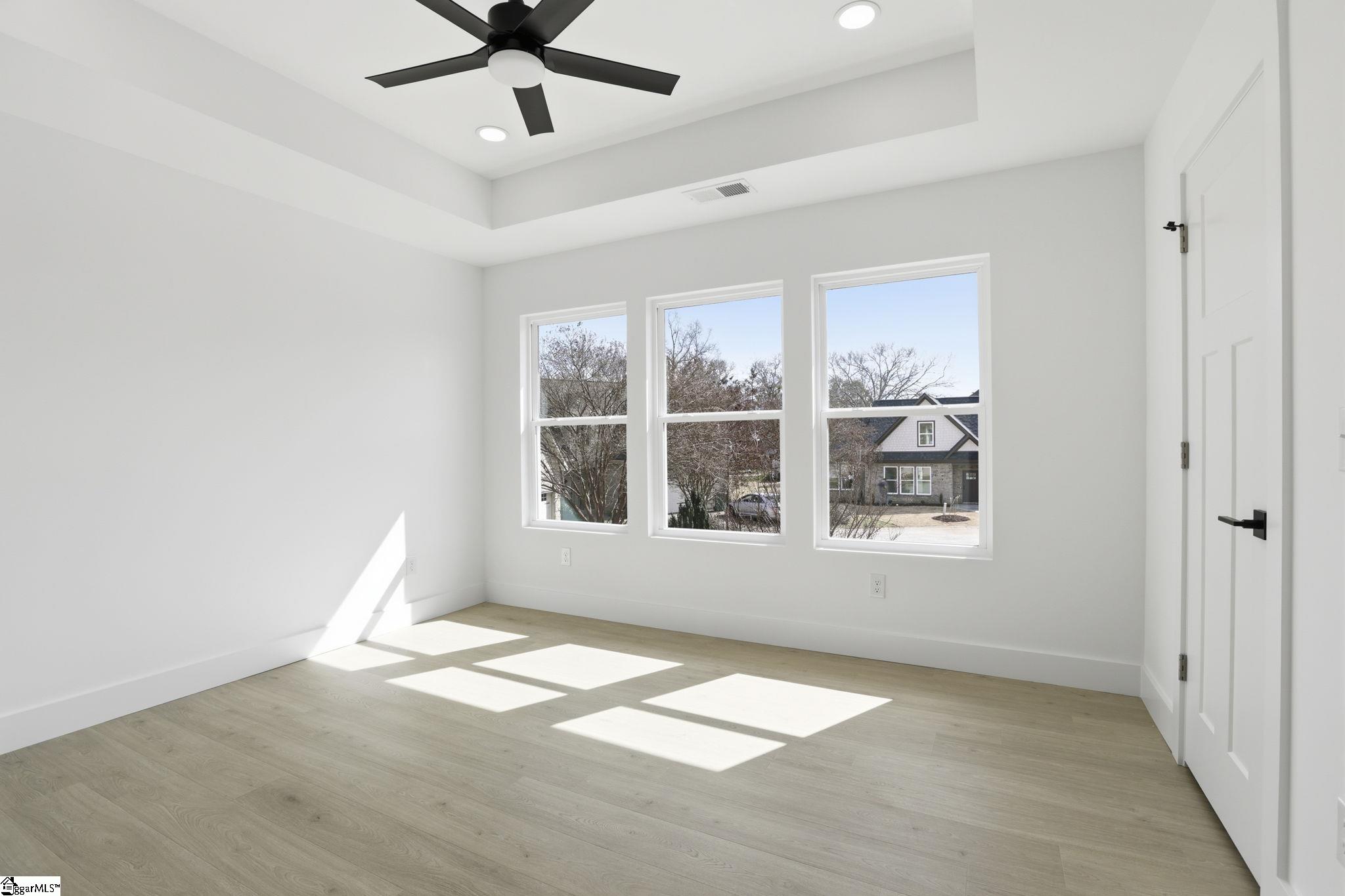 433 Ambiance Court Property Photo 17