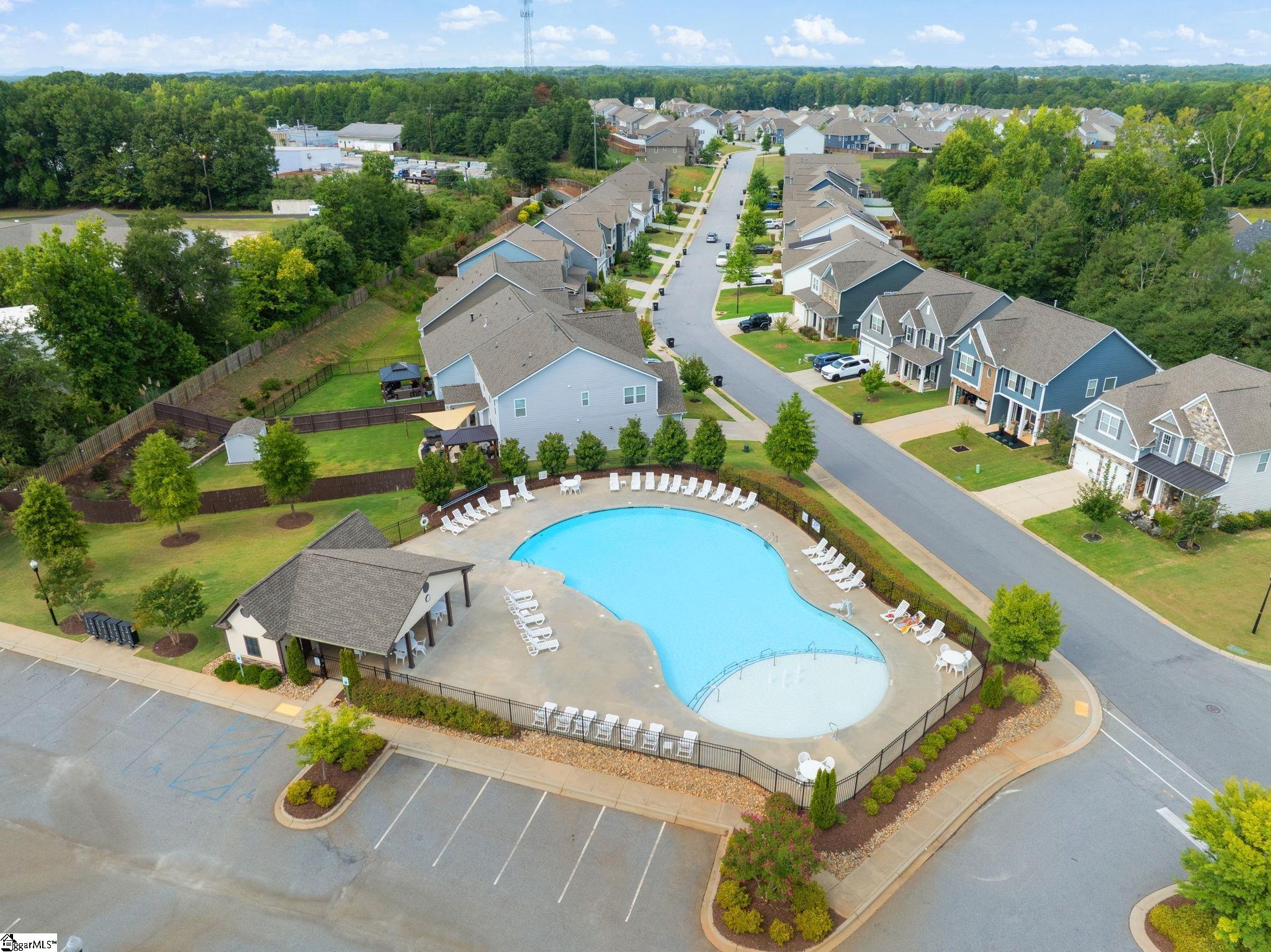 135 Lilywood Court Property Photo 37