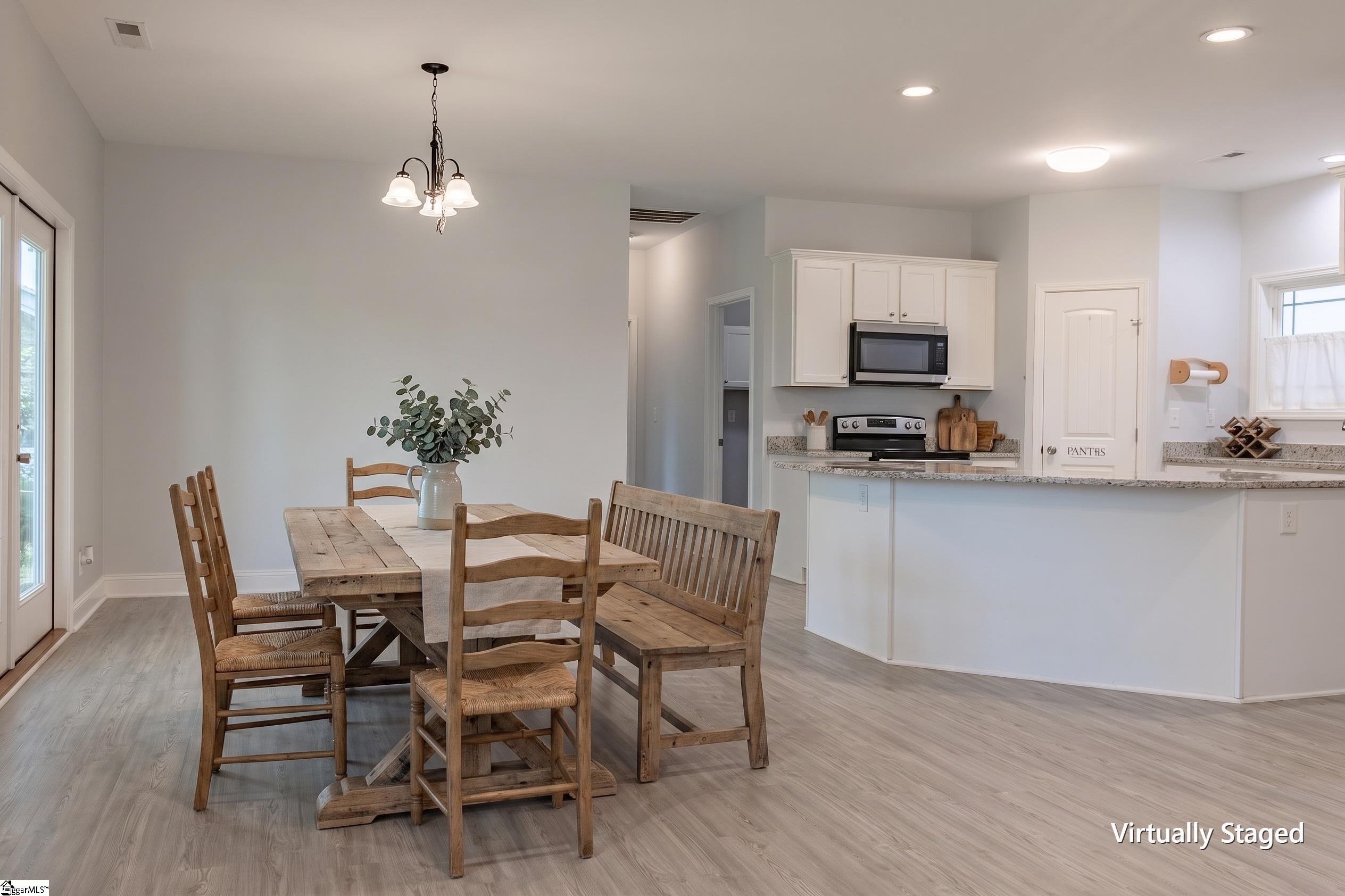 1719 Gerrard Road Property Photo 23