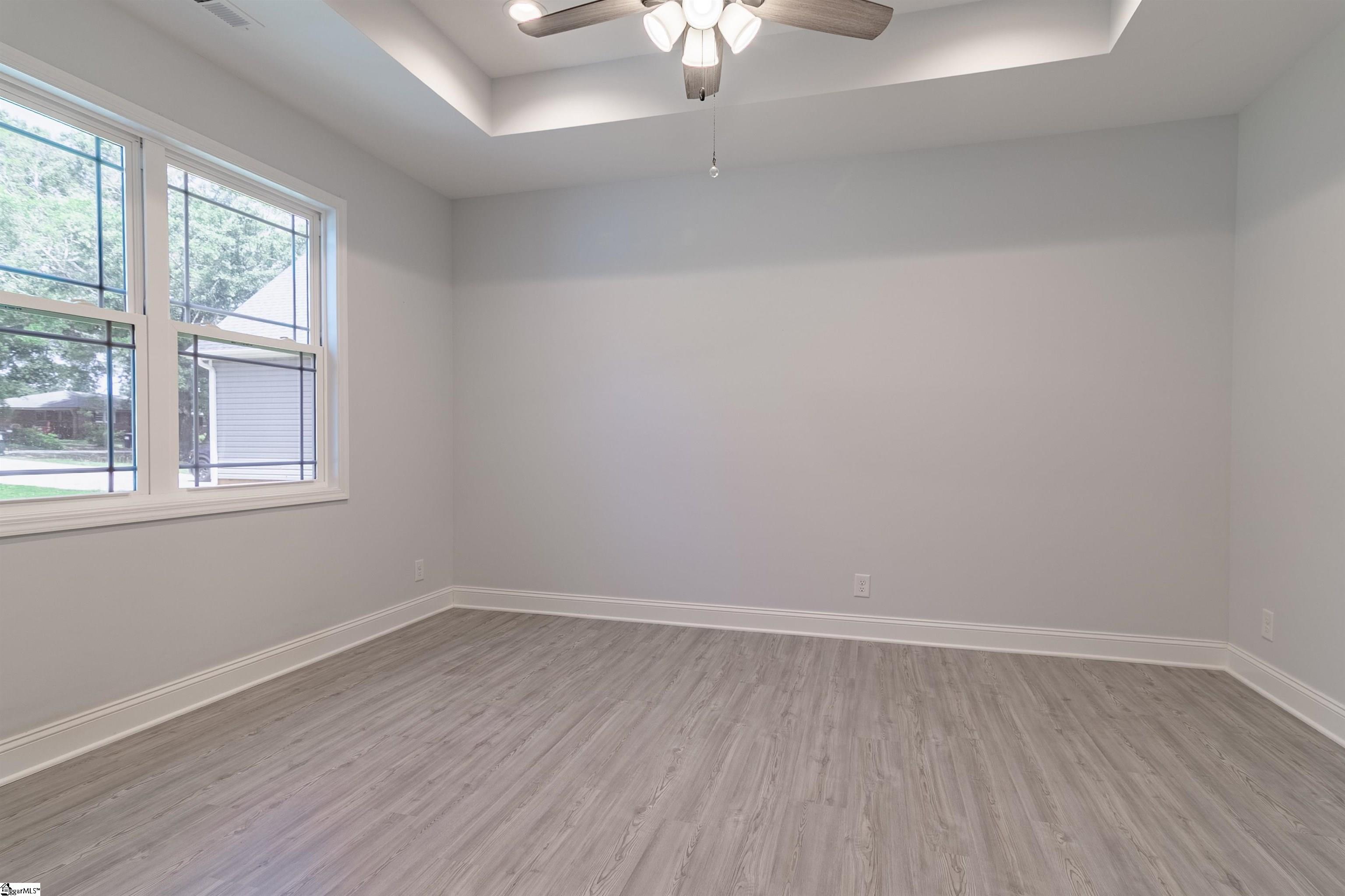 1719 Gerrard Road Property Photo 29