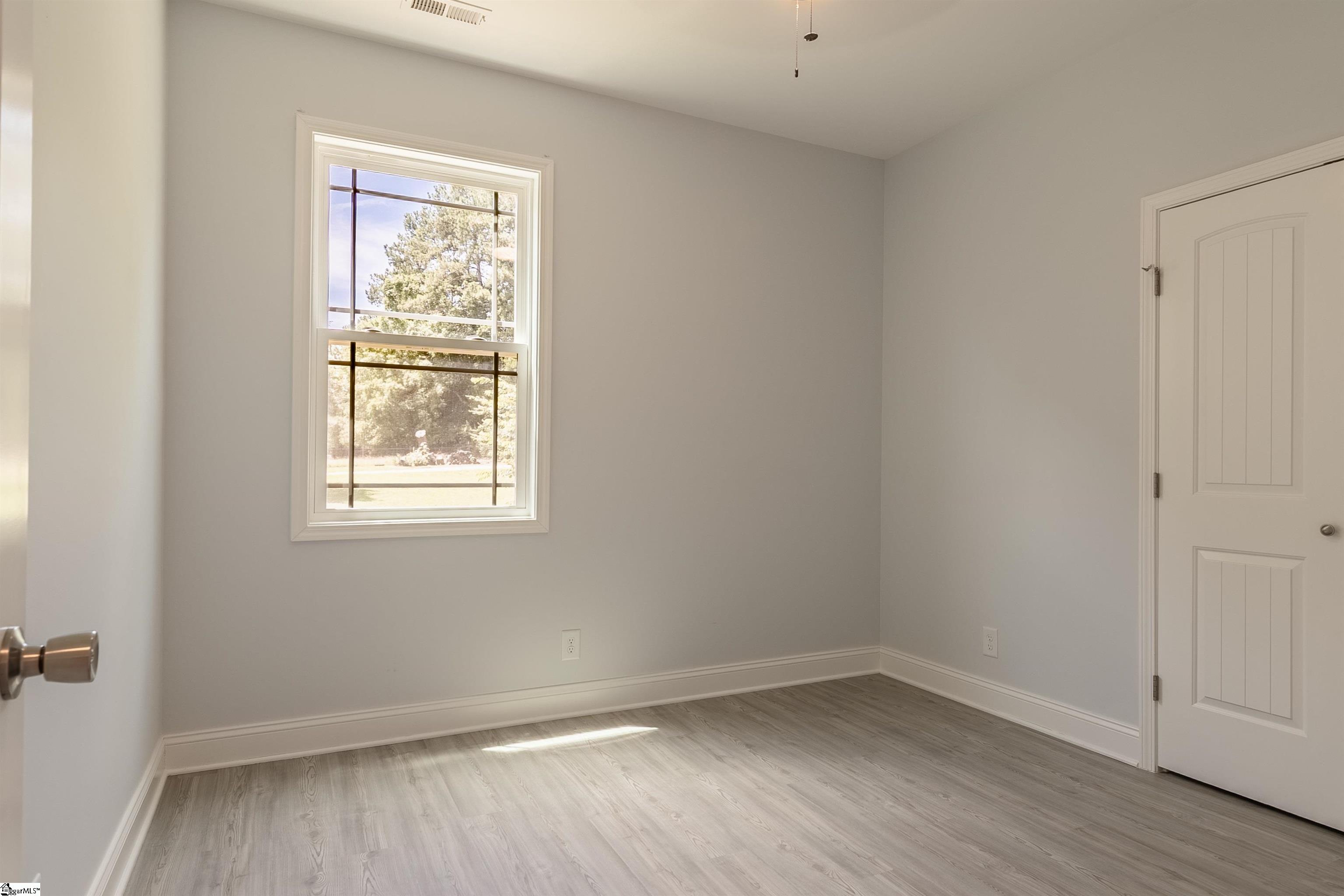 1719 Gerrard Road Property Photo 34