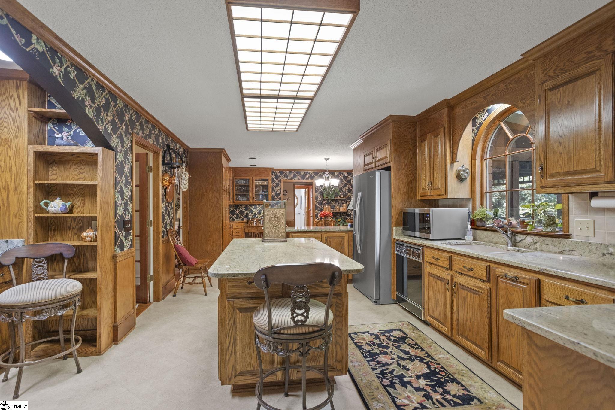 1228 Shadowood Drive Property Photo 10