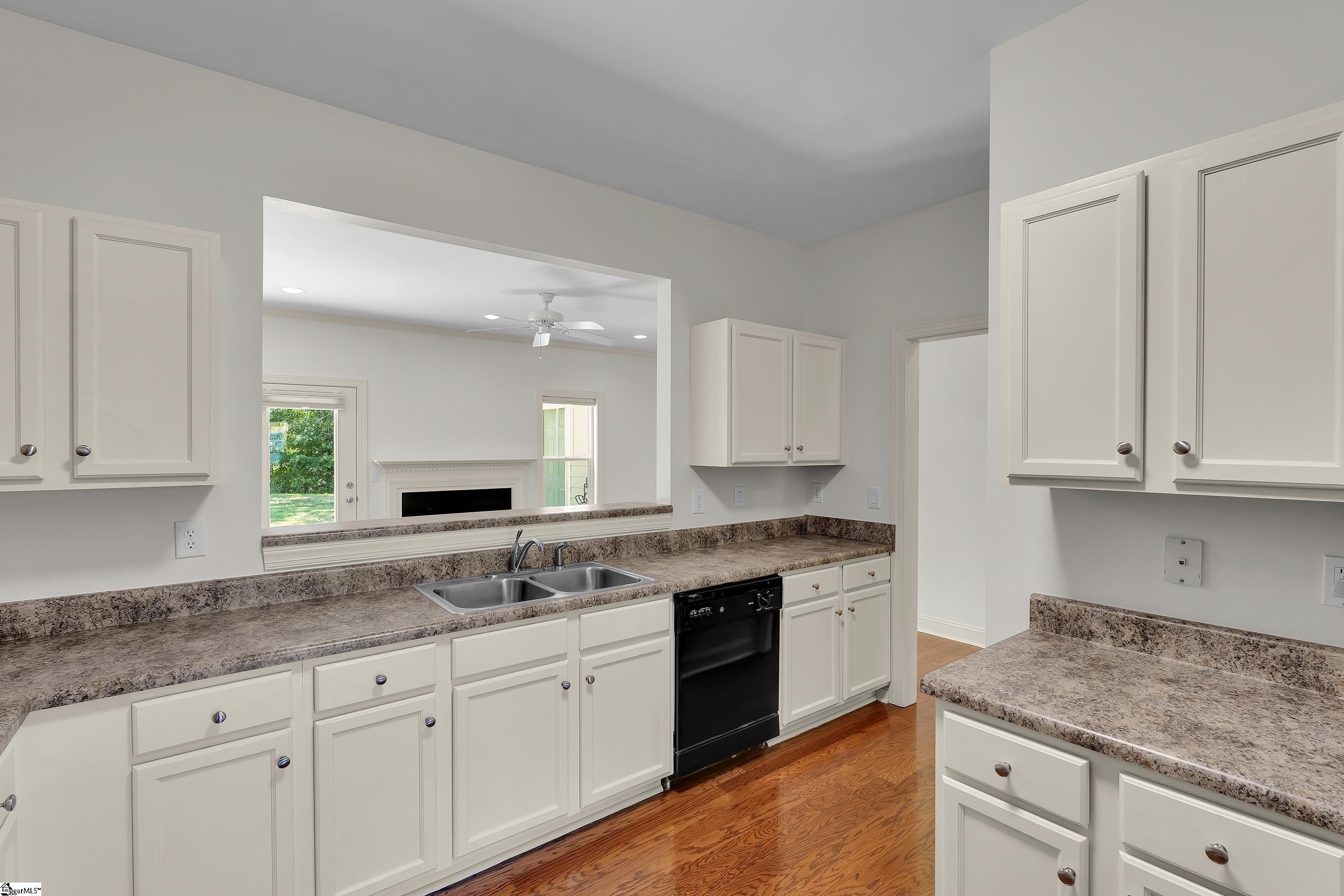 102 Rusty Brook Road Property Photo 7
