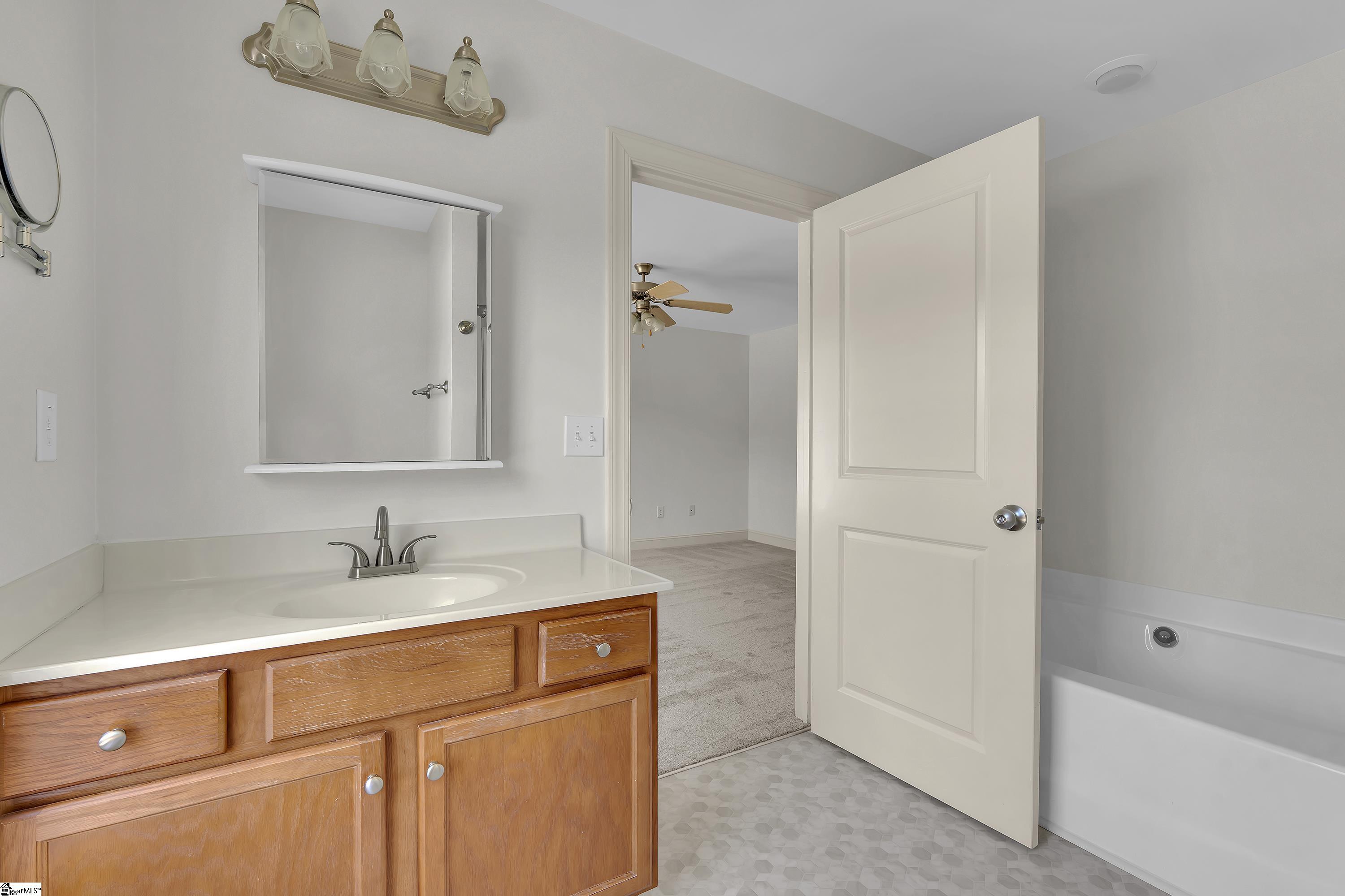 102 Rusty Brook Road Property Photo 16