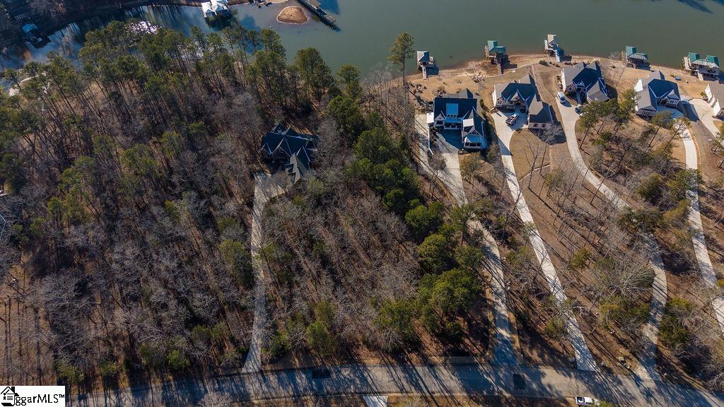 378 Abercrombie Pointe Property Photo 3