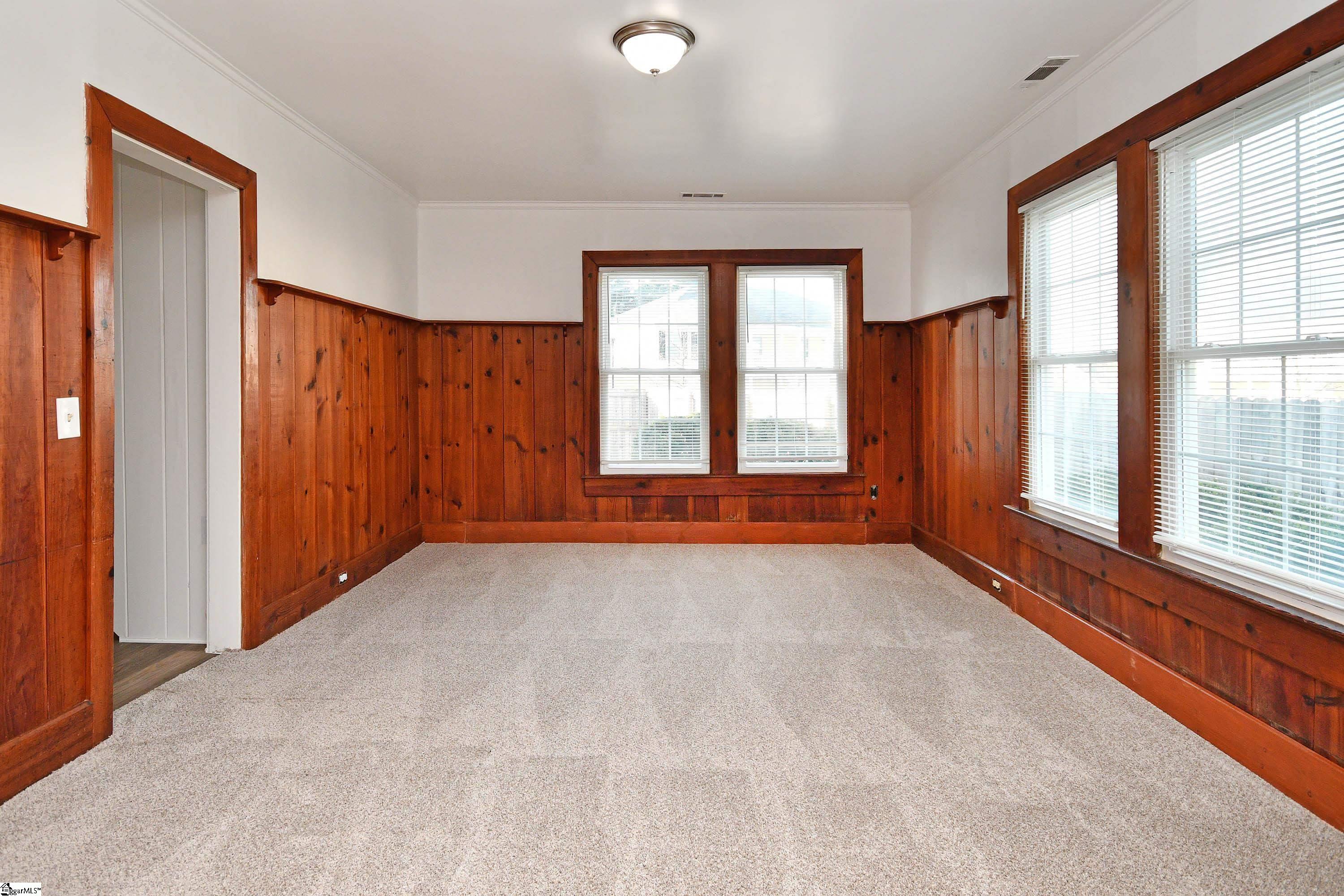 210 Walnut Hill Drive Property Photo 10