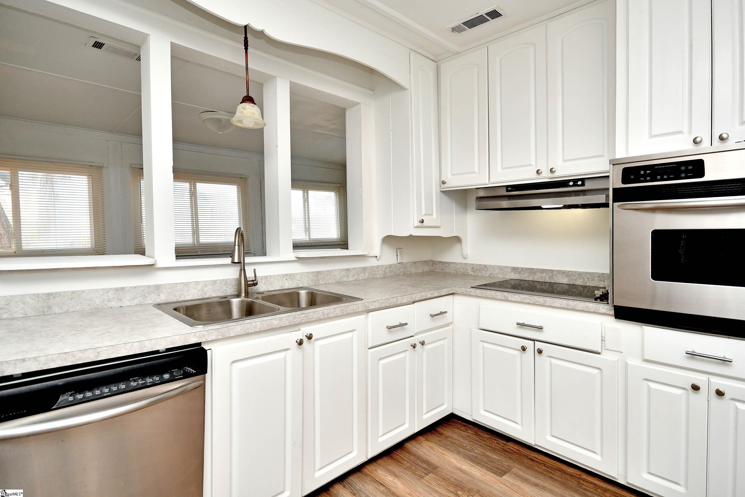 210 Walnut Hill Drive Property Photo 14