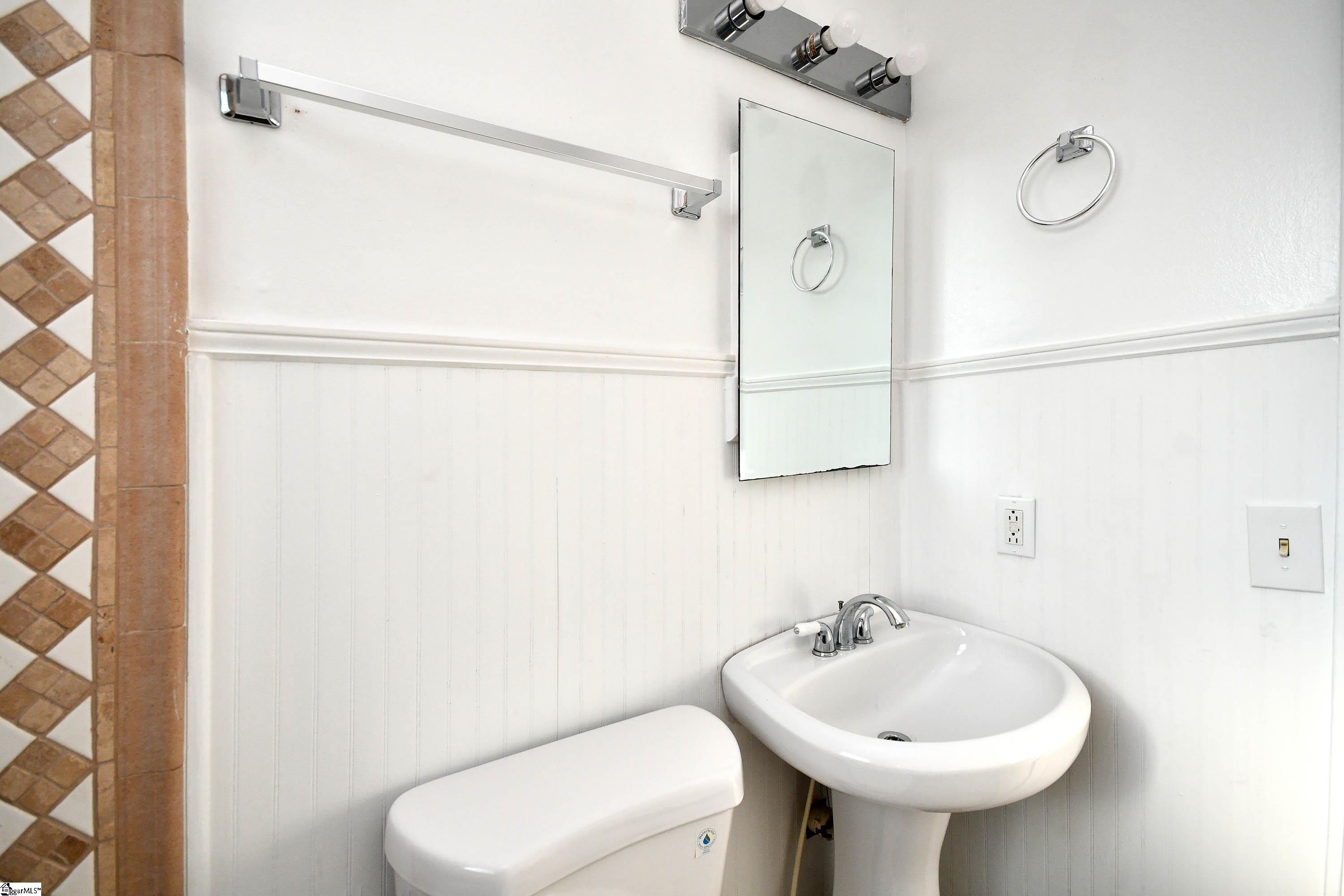 210 Walnut Hill Drive Property Photo 30