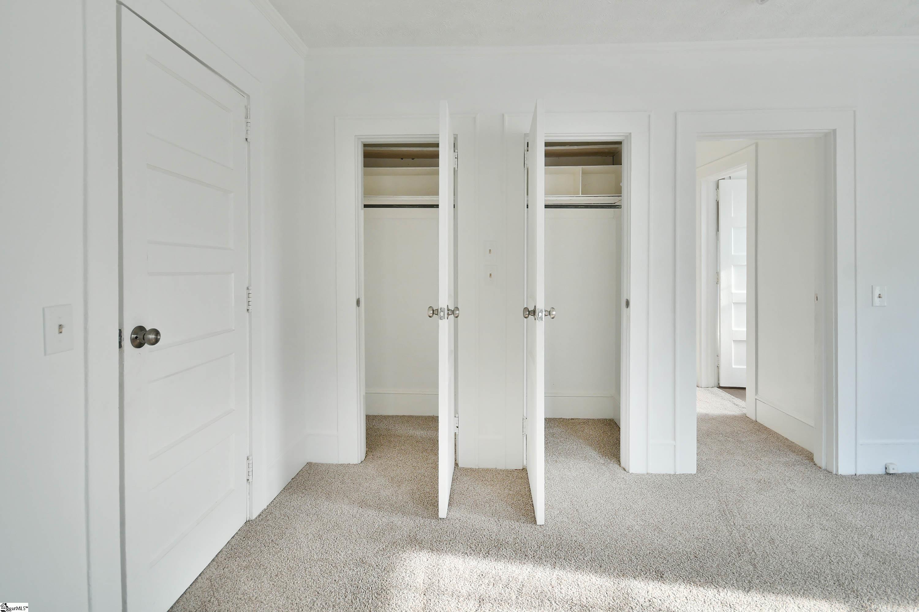 210 Walnut Hill Drive Property Photo 33