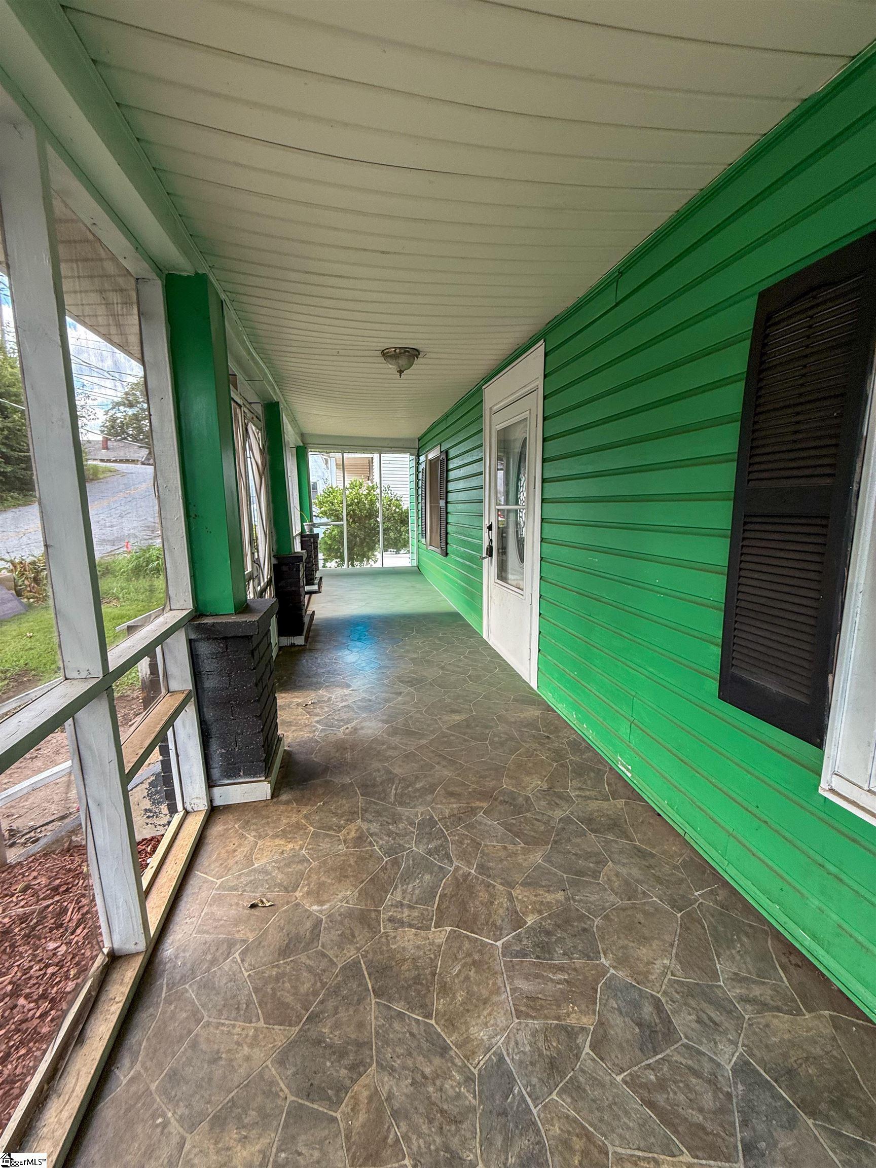 3 Piedmont Avenue Property Photo 2