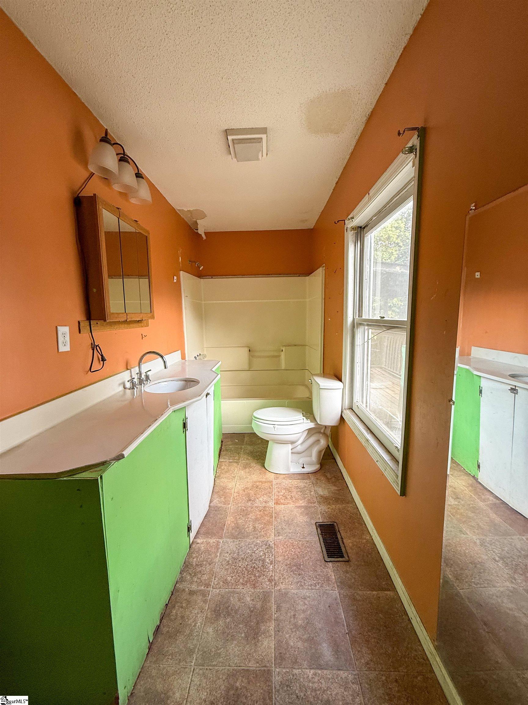 3 Piedmont Avenue Property Photo 8