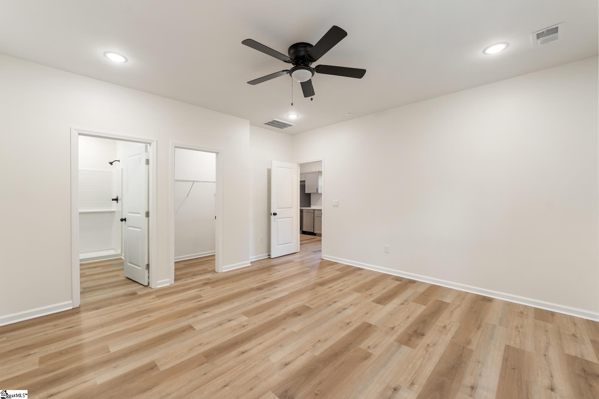 501 Rogers Street Property Photo 10