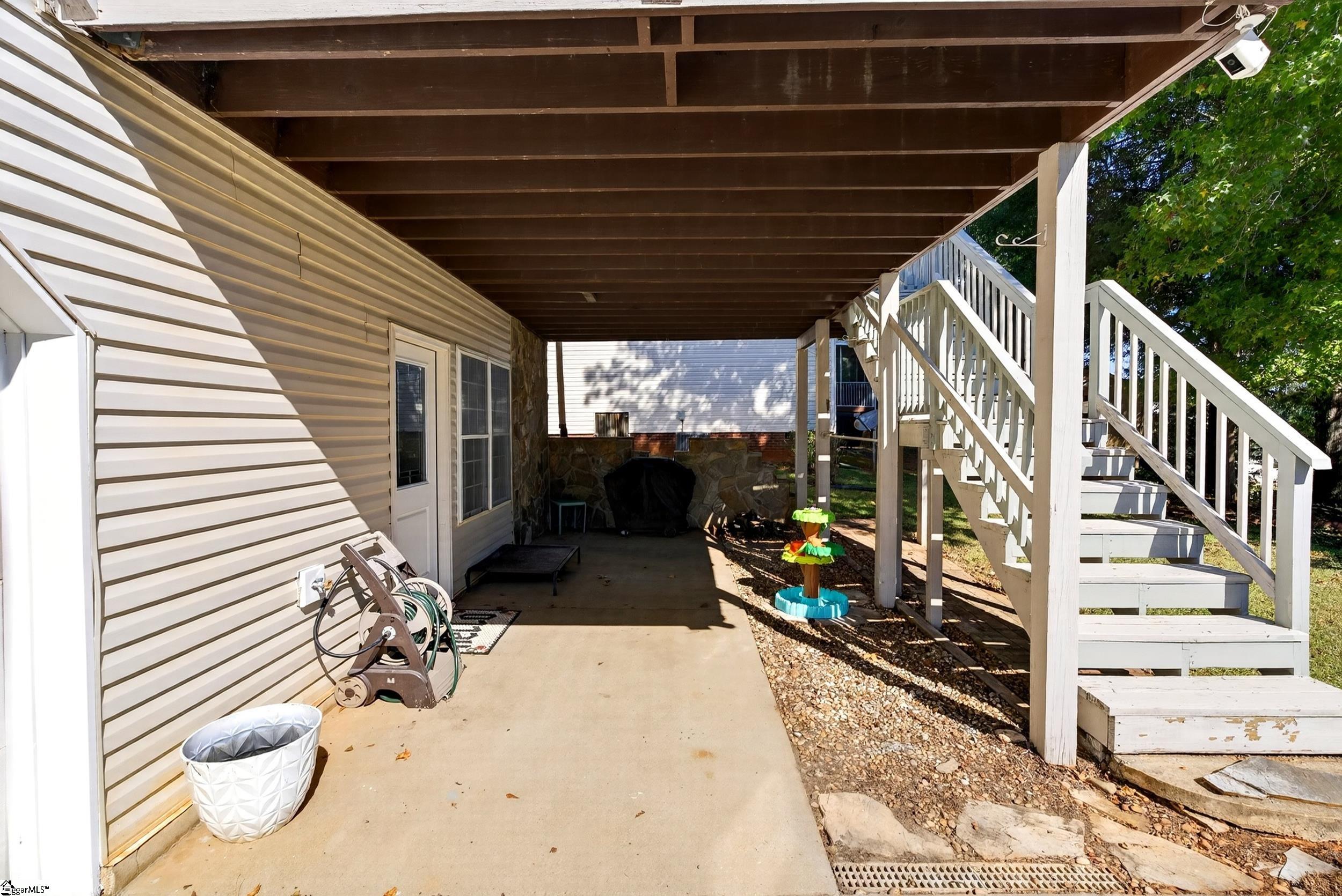 10 River Run Property Photo 36