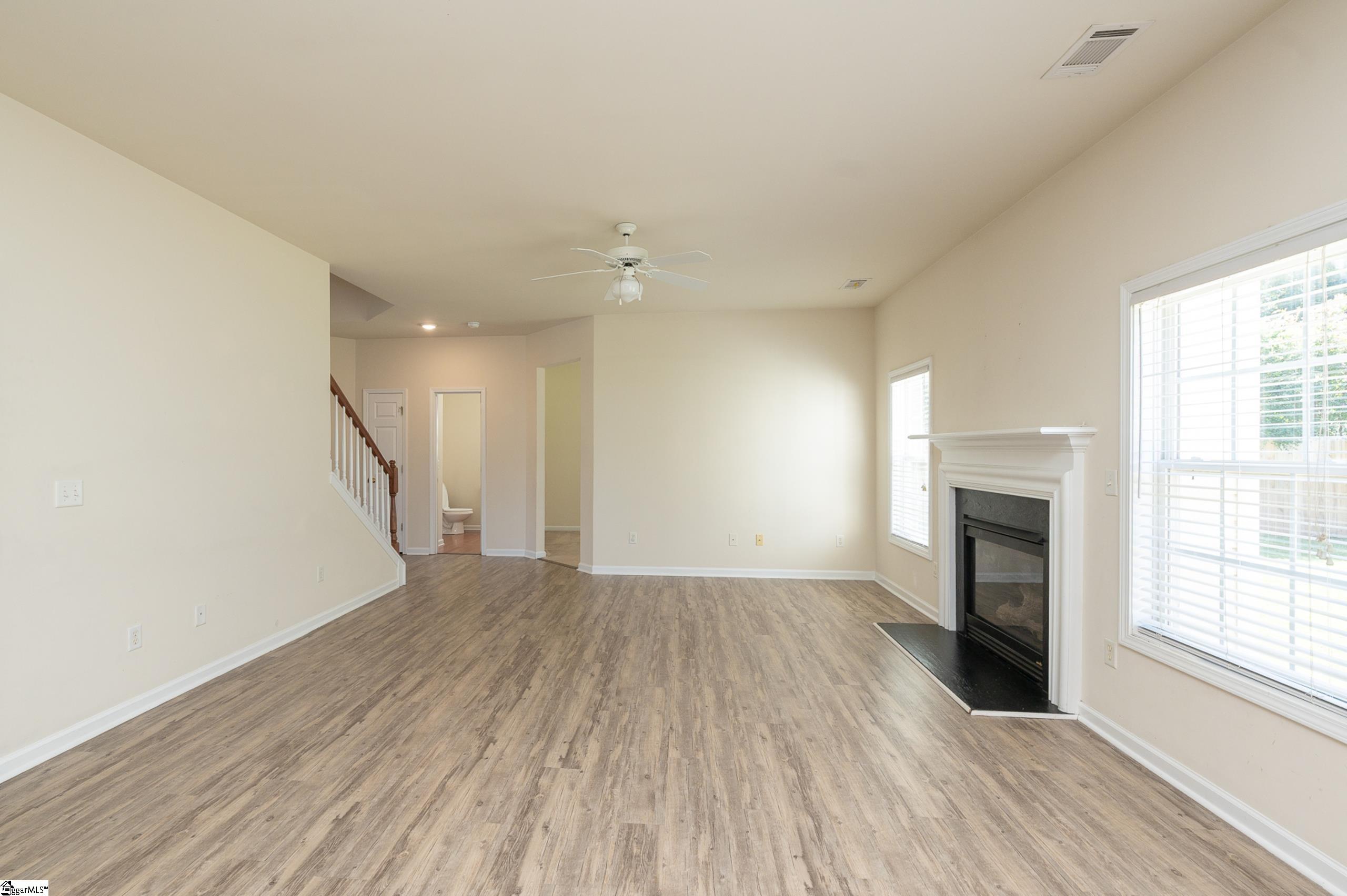 17 Jordan Crest Court Property Photo 11