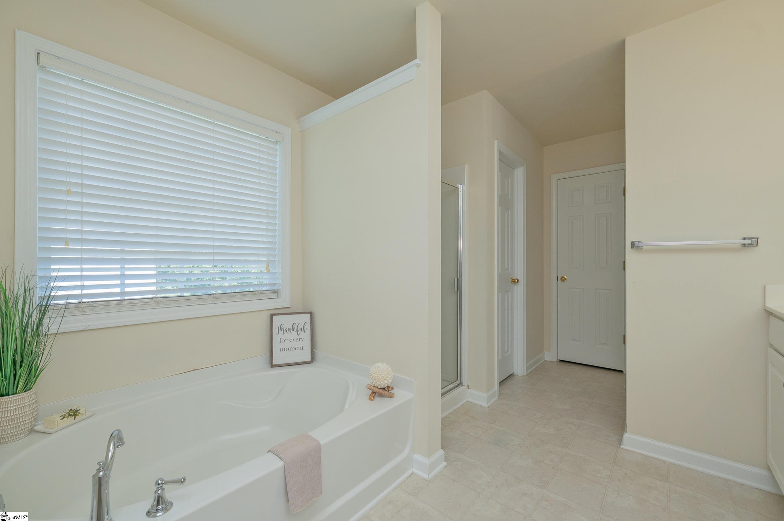 17 Jordan Crest Court Property Photo 26