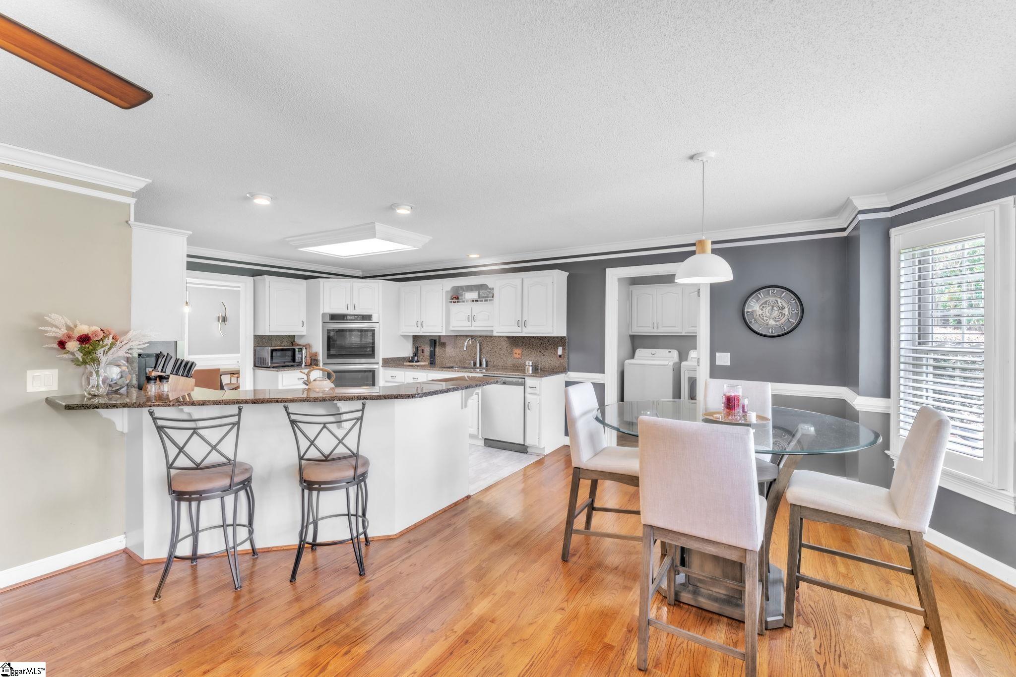 101 Westchester Way Property Photo 11