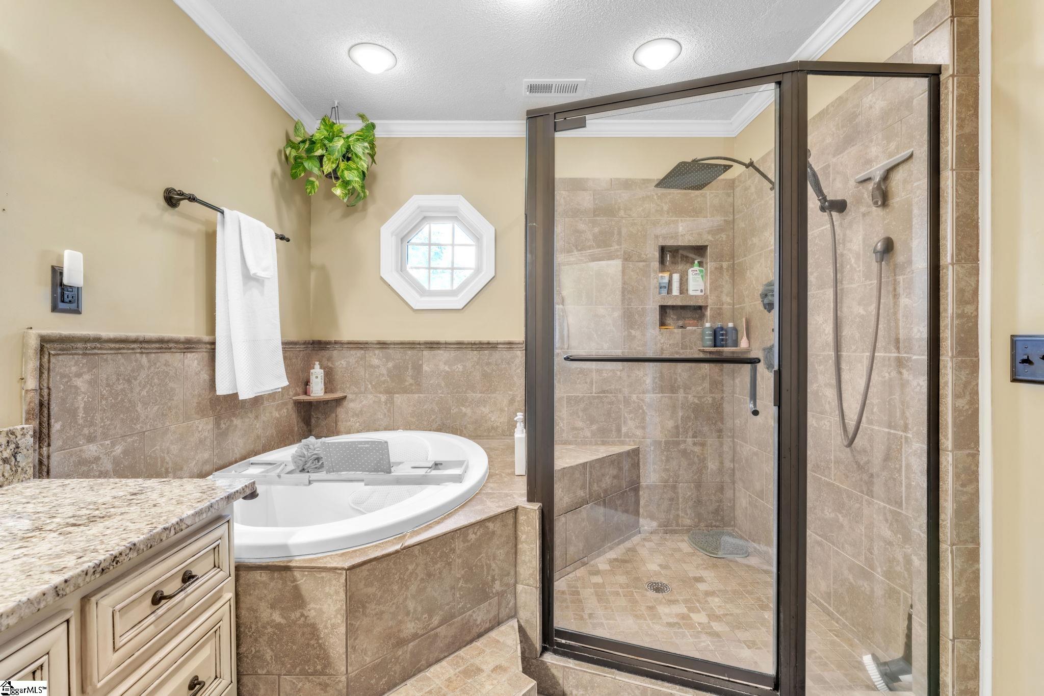 101 Westchester Way Property Photo 20