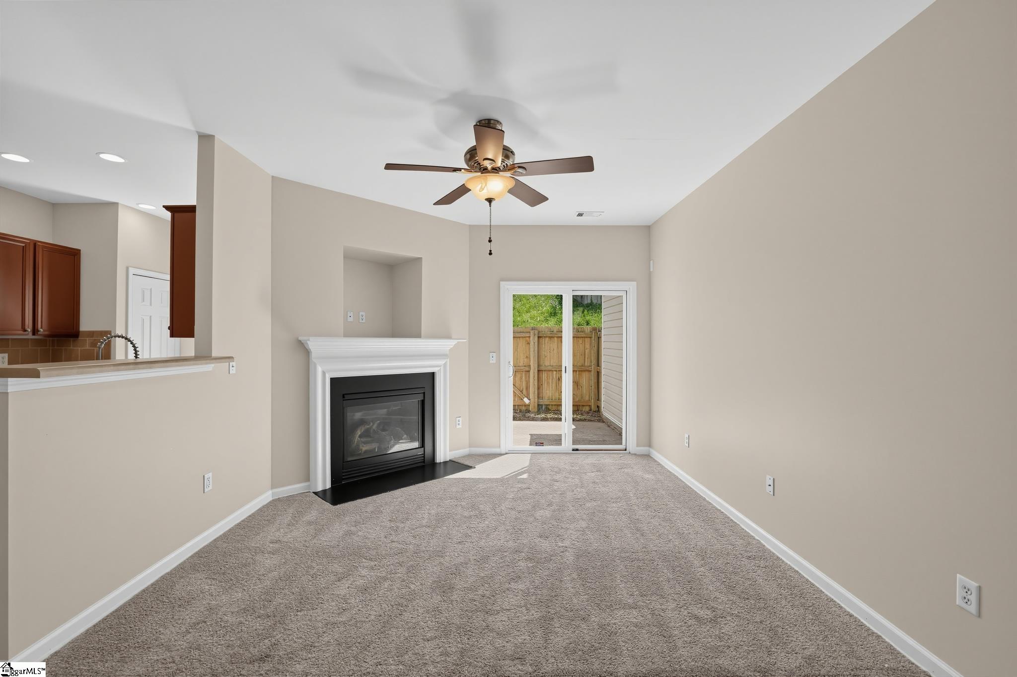 401 Woodbark Court Property Photo 5