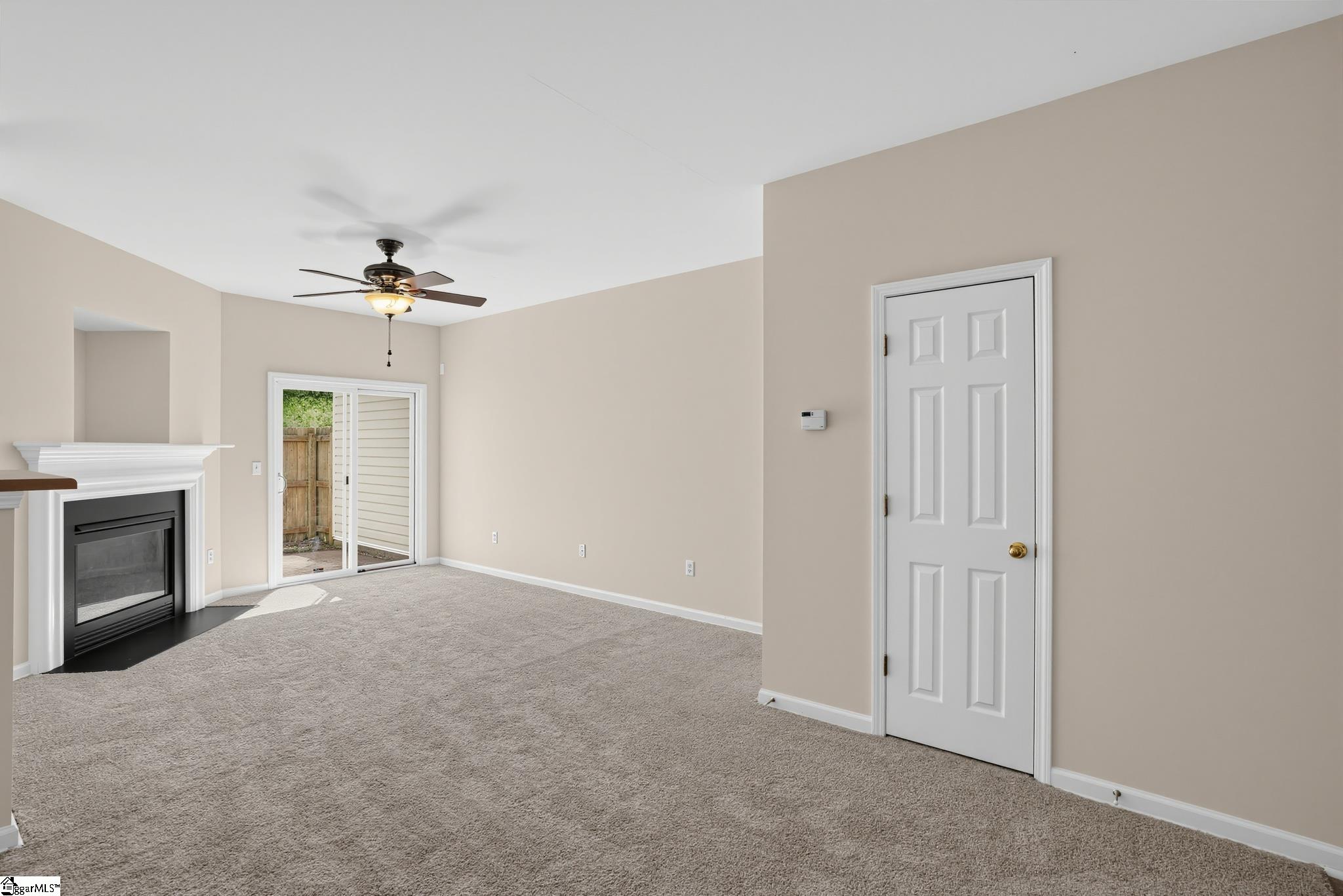 401 Woodbark Court Property Photo 6