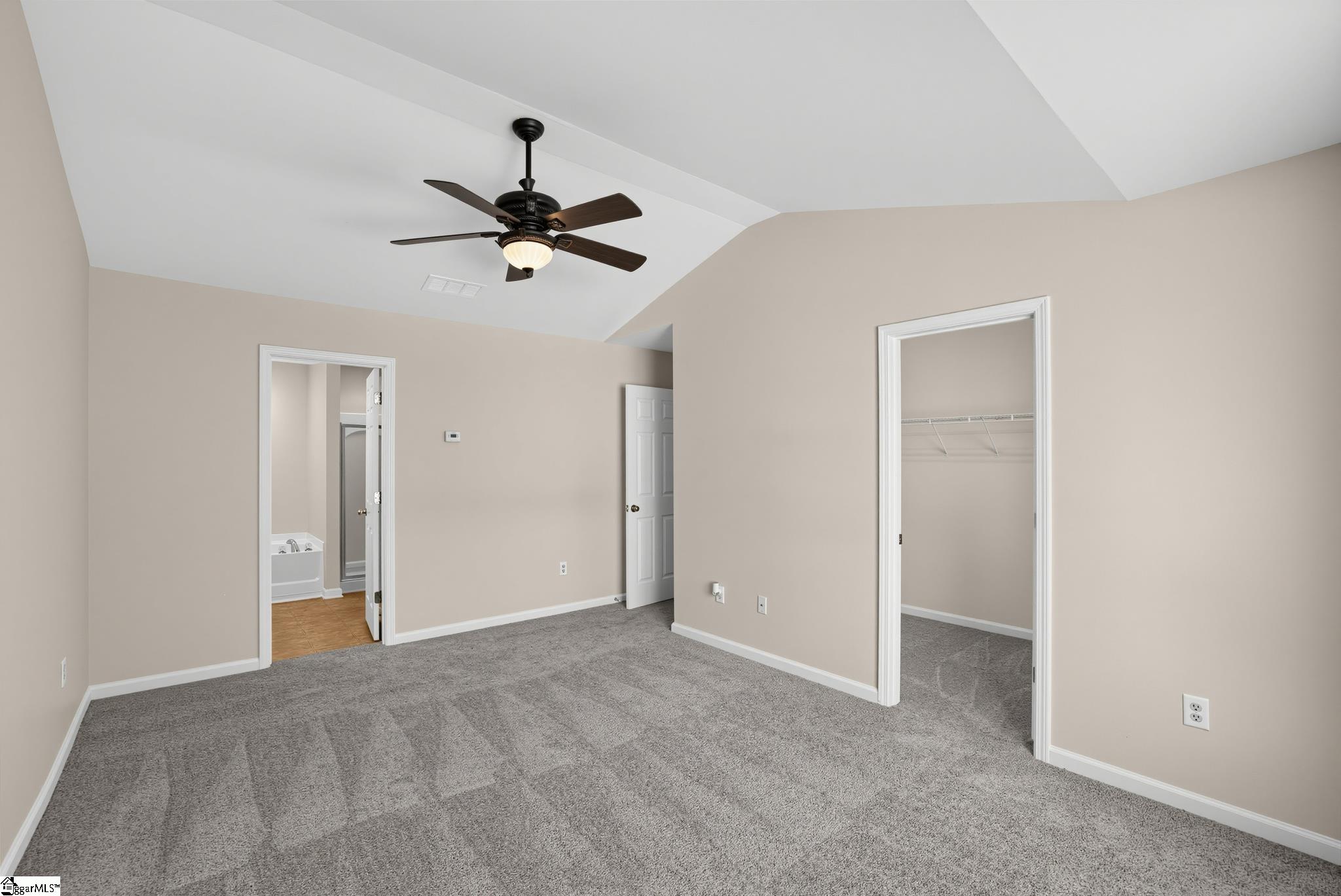 401 Woodbark Court Property Photo 9