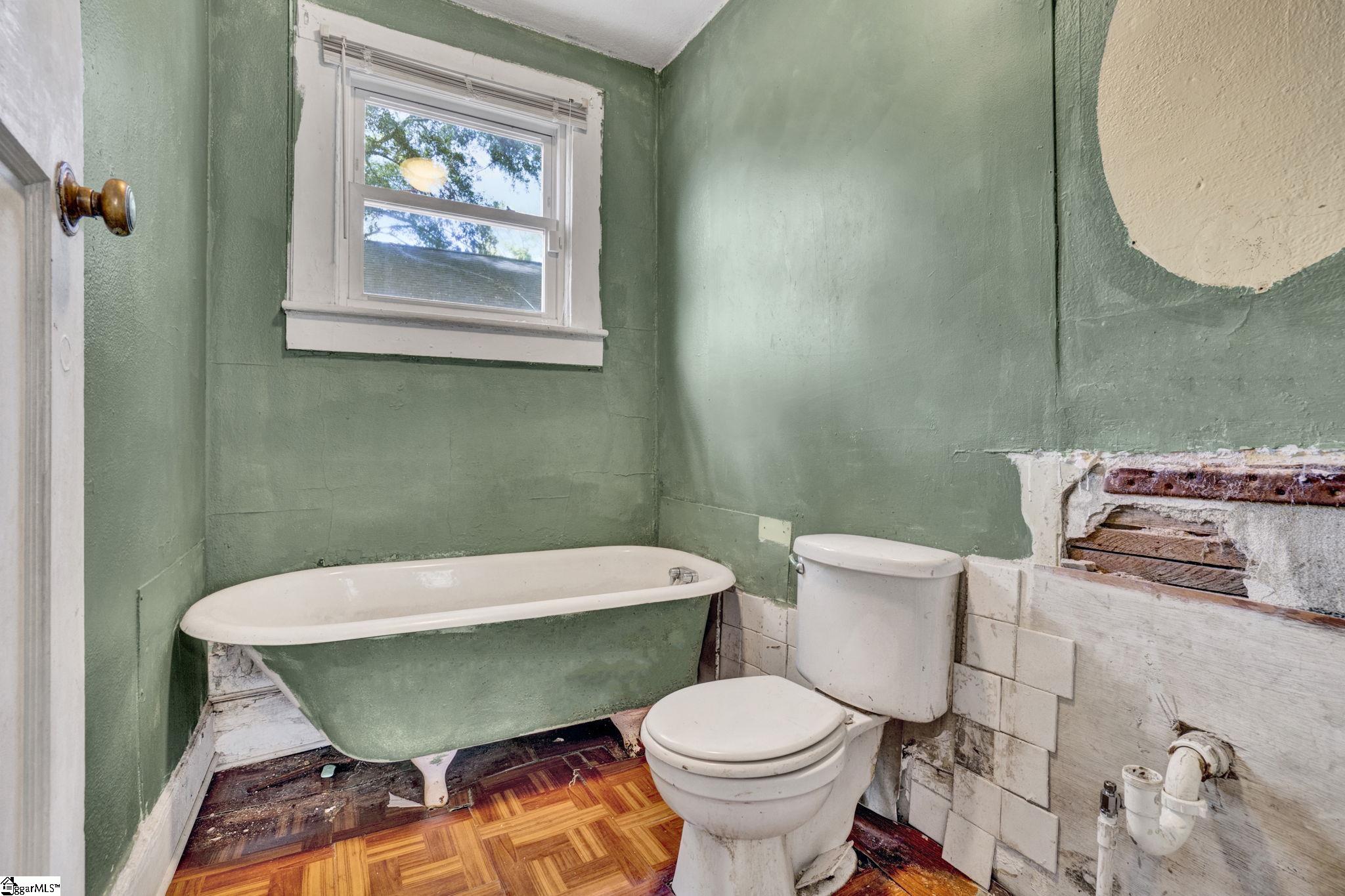 526 Perry Avenue Property Photo 21