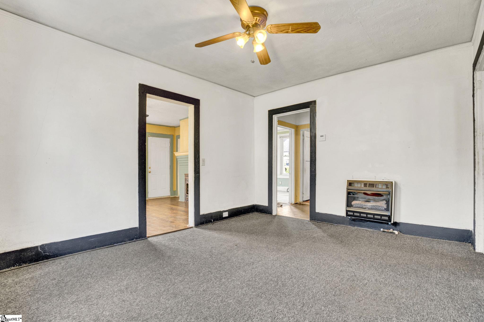526 Perry Avenue Property Photo 28