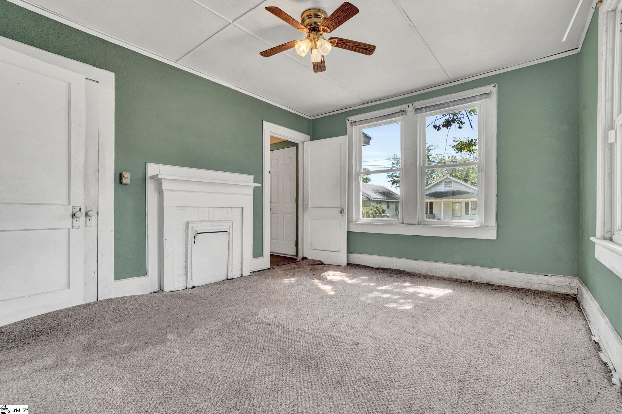 526 Perry Avenue Property Photo 34