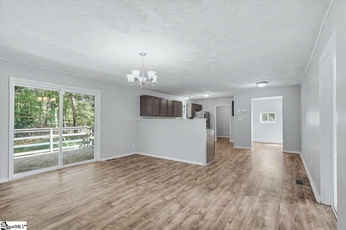 505 Arkwright Drive Property Photo 8