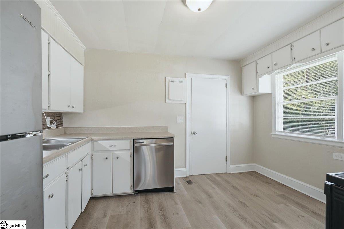 101 Arlo Court Property Photo 9
