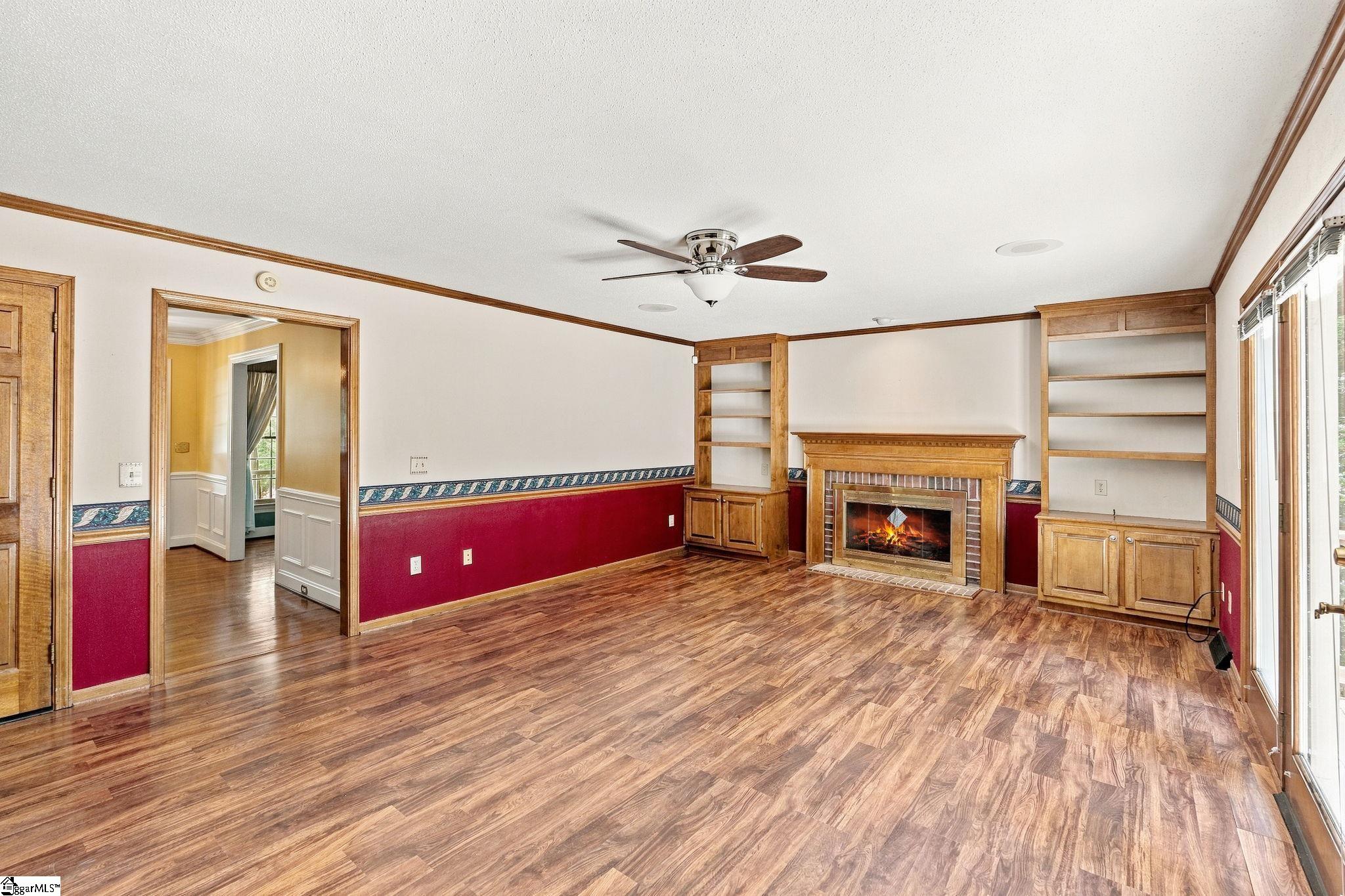 205 Hillpine Drive Property Photo 8