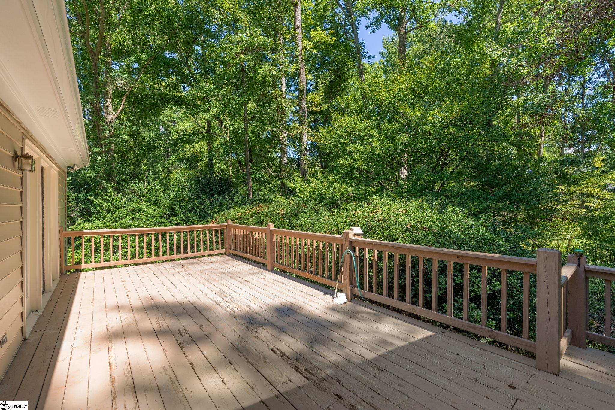 205 Hillpine Drive Property Photo 24