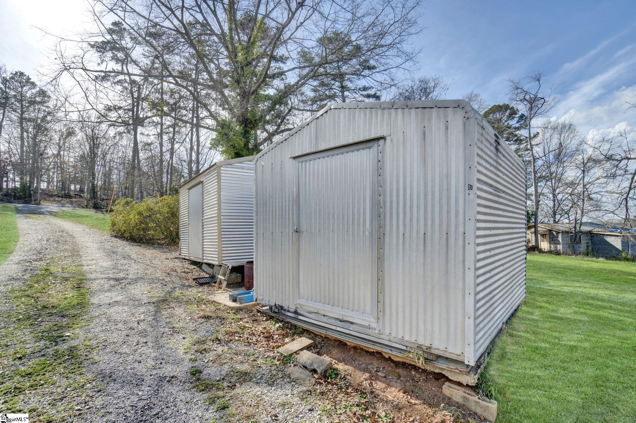 1020 Flymm Smith Road Property Photo 13