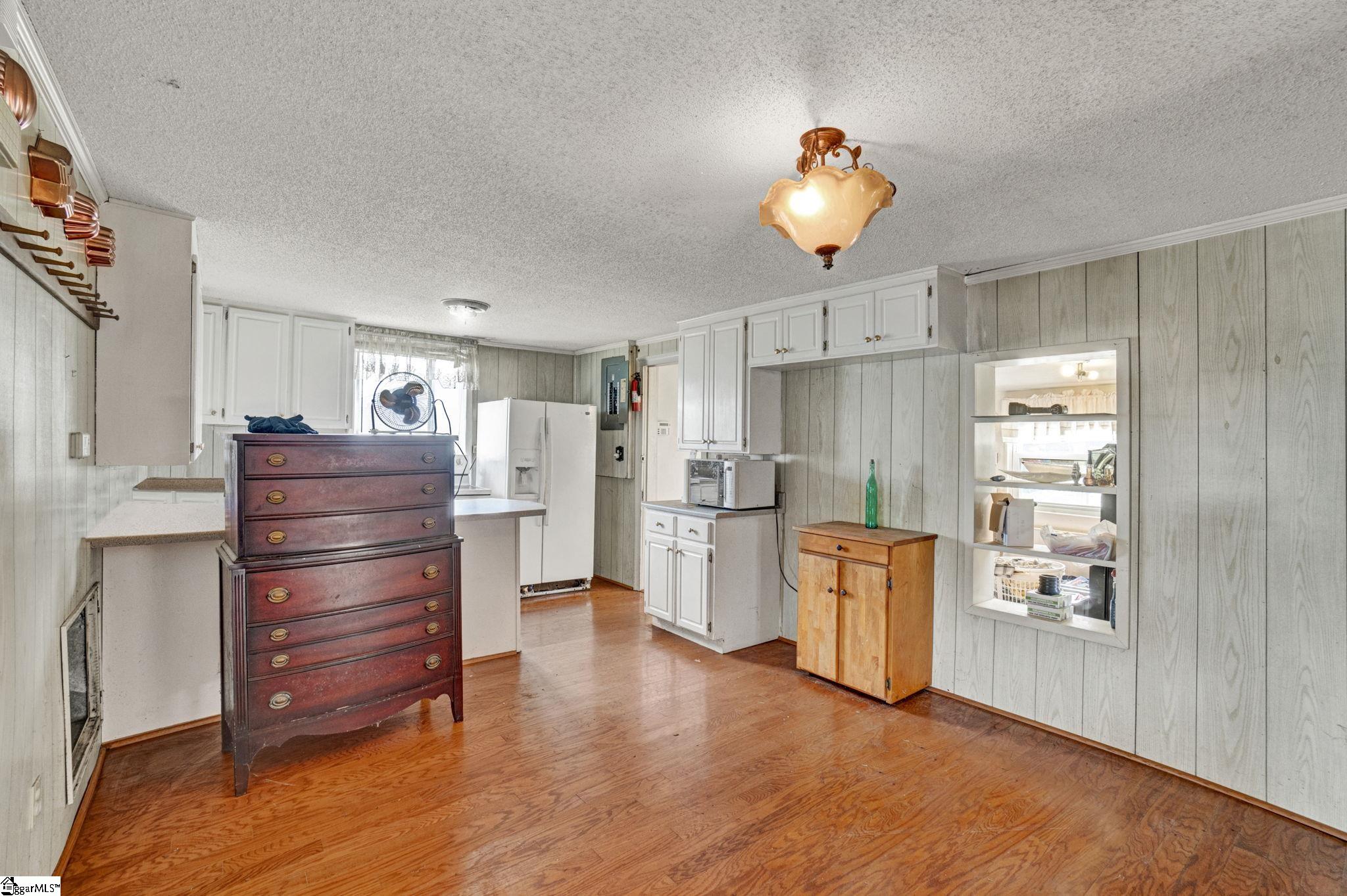 1020 Flymm Smith Road Property Photo 17