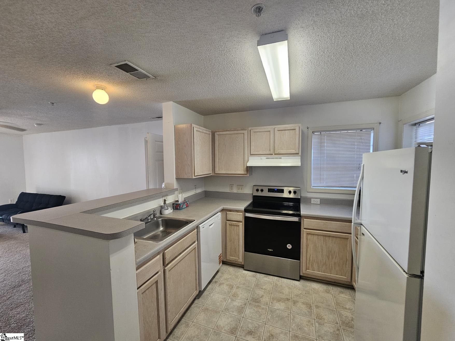 182 University Village Drive Property Photo 3