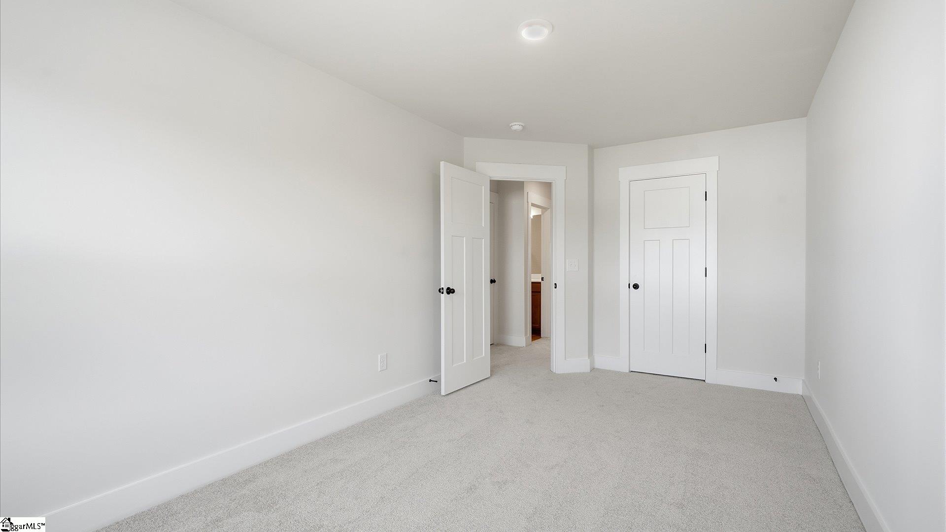 7 Hagen Lane Property Photo 19