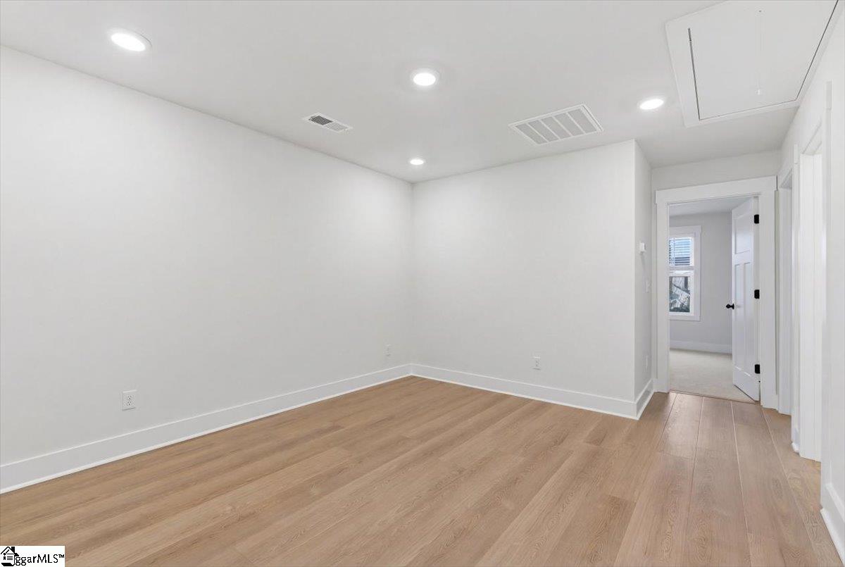 15 Thurlow Court Property Photo 19