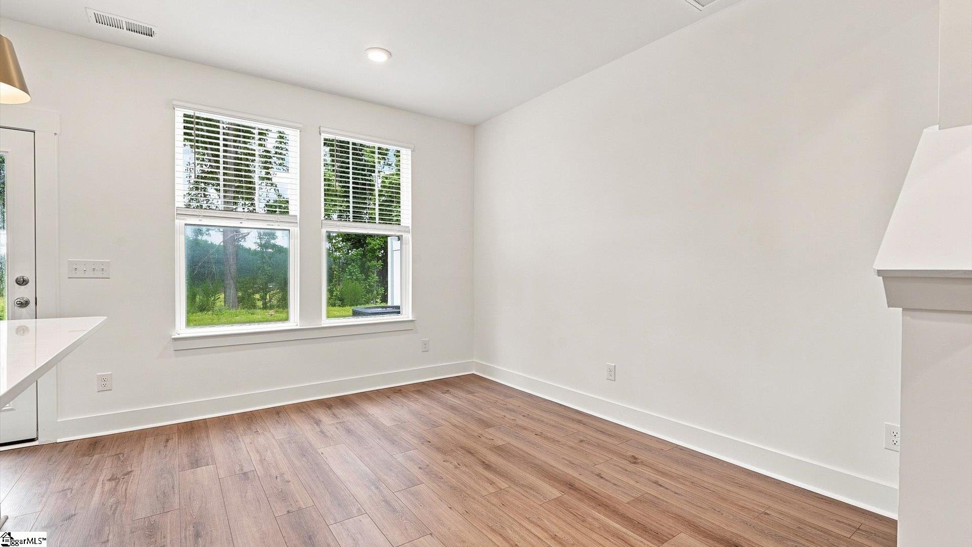 609 E Norvell Court Property Photo 10