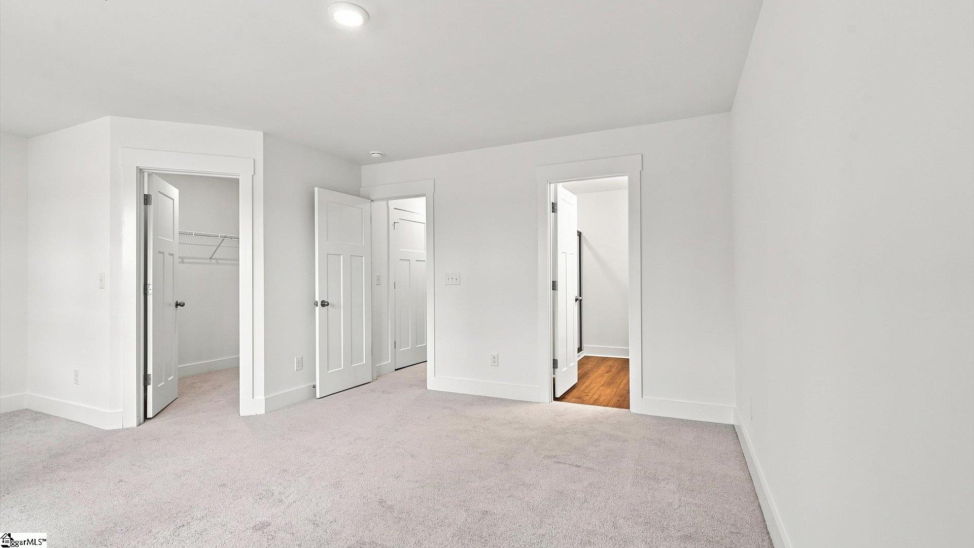 609 E Norvell Court Property Photo 13