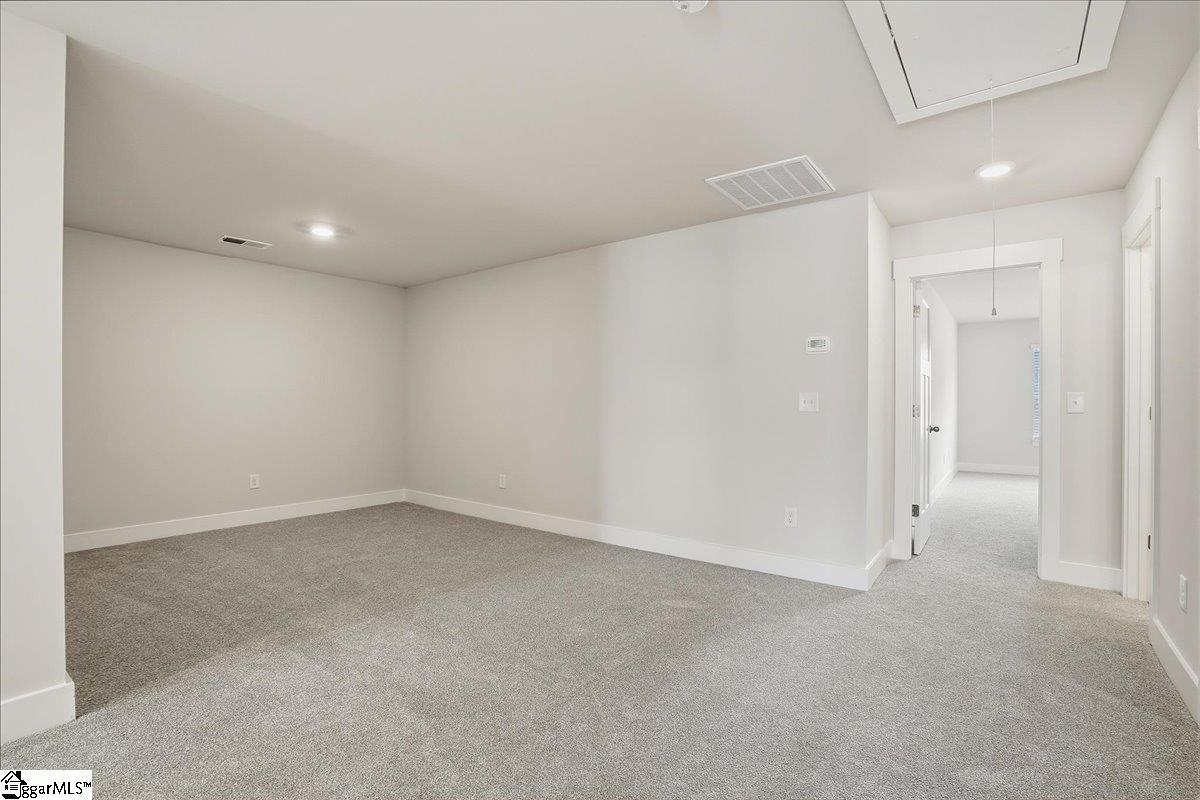 427 Crestcreek Drive Property Photo 18