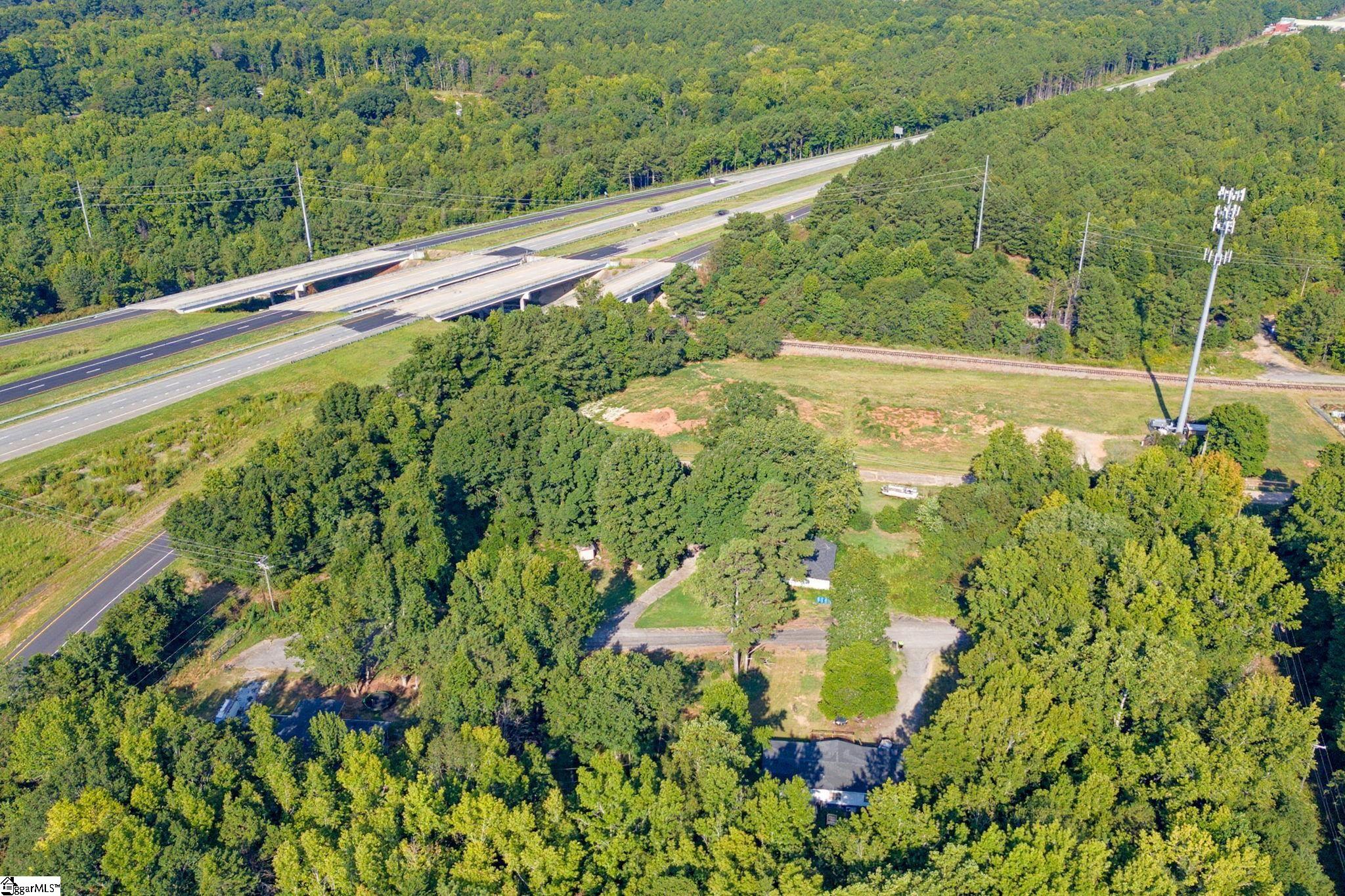 12 Landscape Lane Property Photo 11