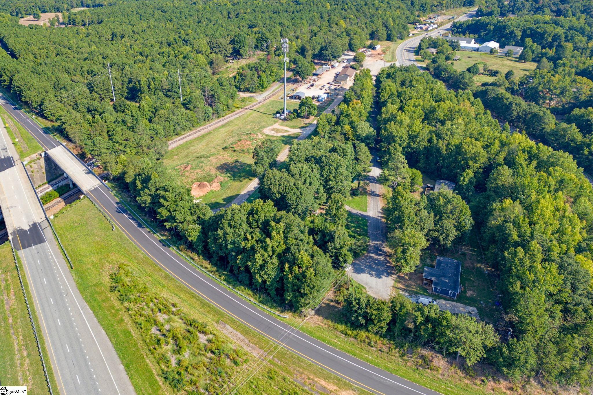 12 Landscape Lane Property Photo 13